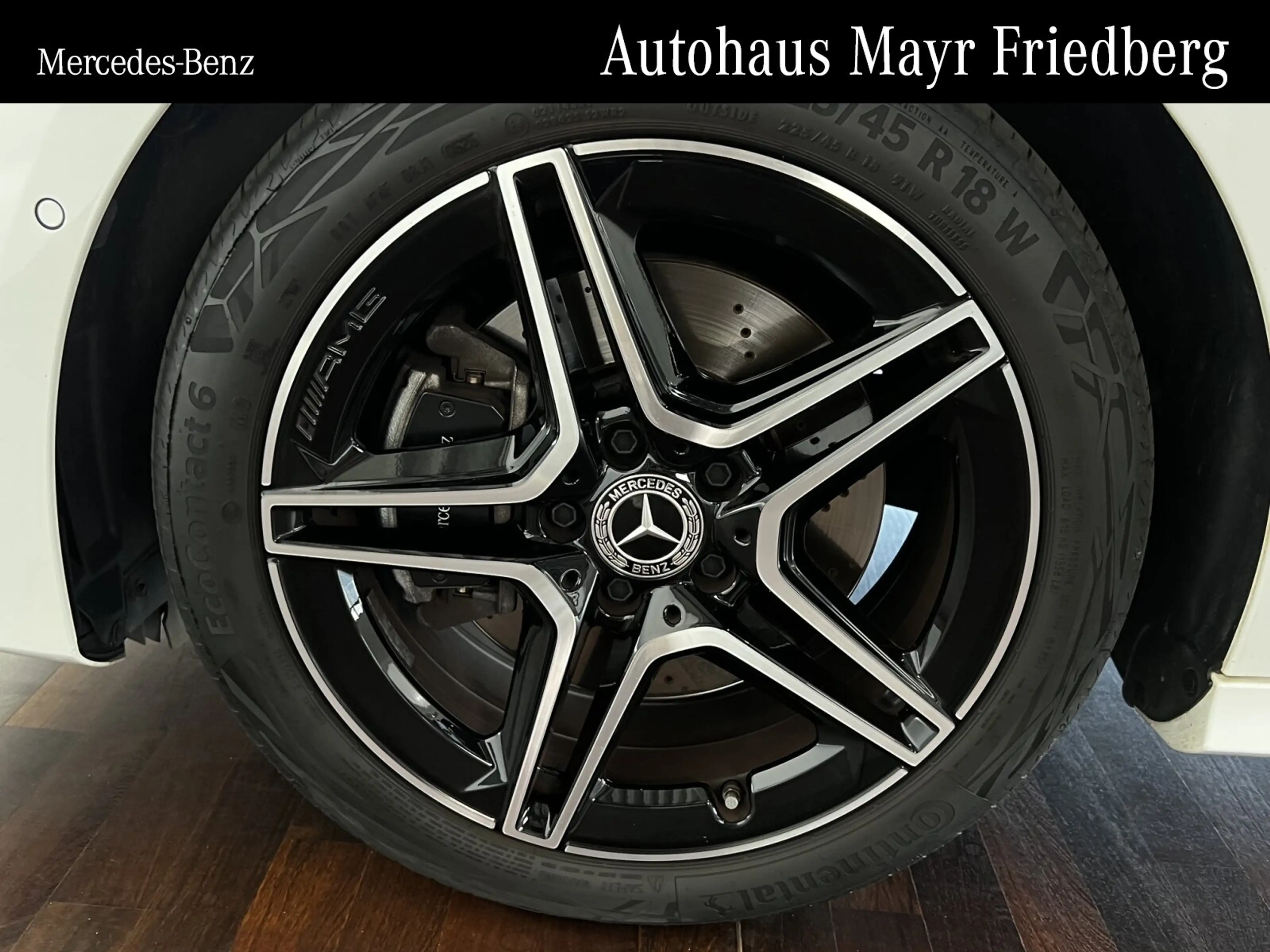 Mercedes-Benz A 250 A 250 e AMG PREMIUM PANO+HEADUP+BURMESTER+360° BC — photo 7