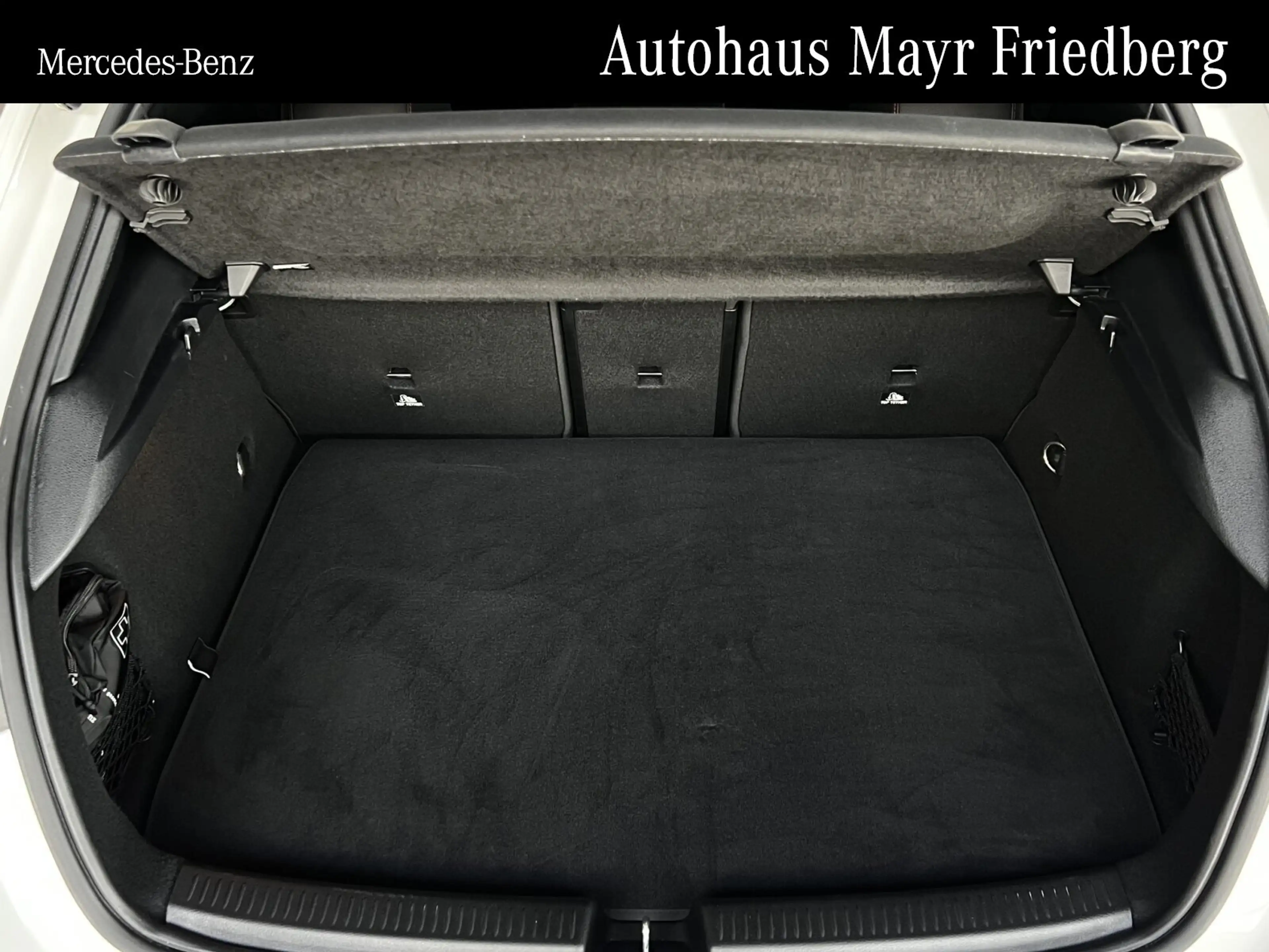 Mercedes-Benz A 250 A 250 e AMG PREMIUM PANO+HEADUP+BURMESTER+360° BC — photo 6