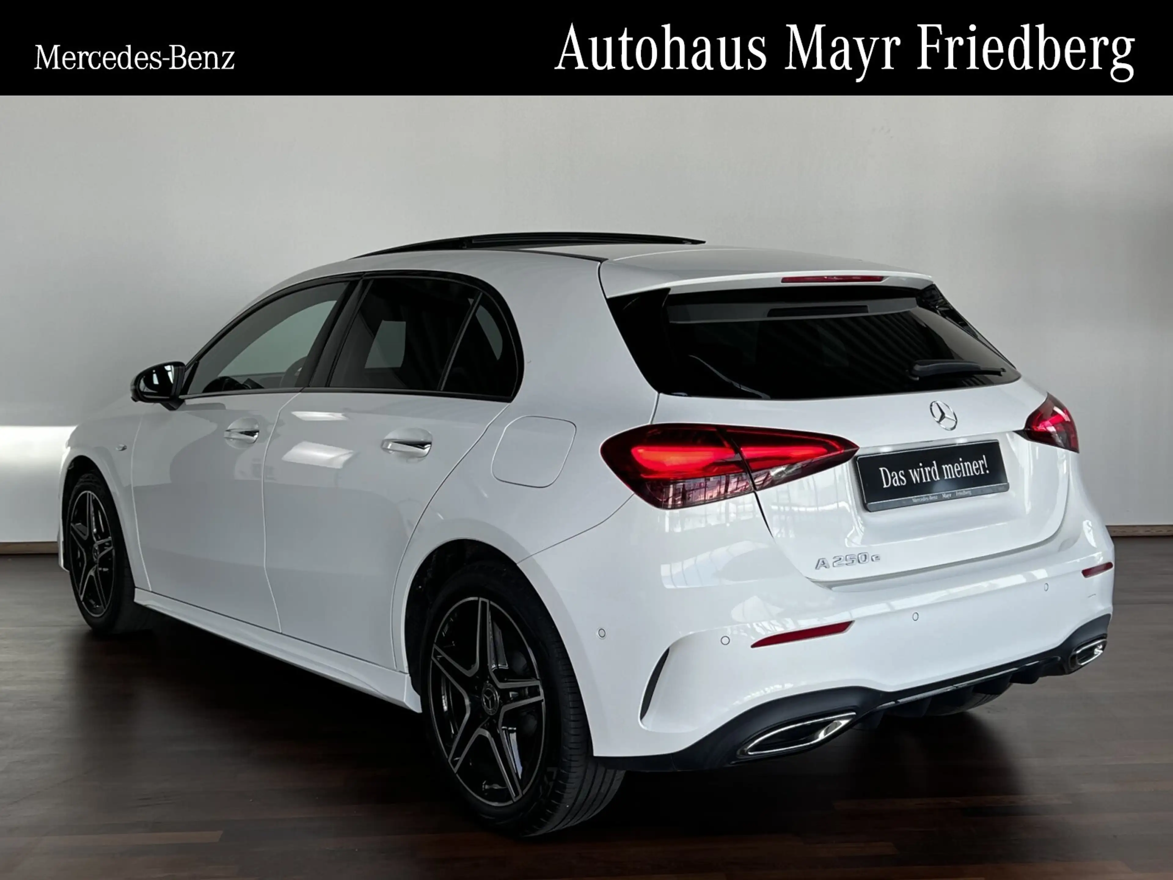 Mercedes-Benz A 250 A 250 e AMG PREMIUM PANO+HEADUP+BURMESTER+360° BC — photo 4