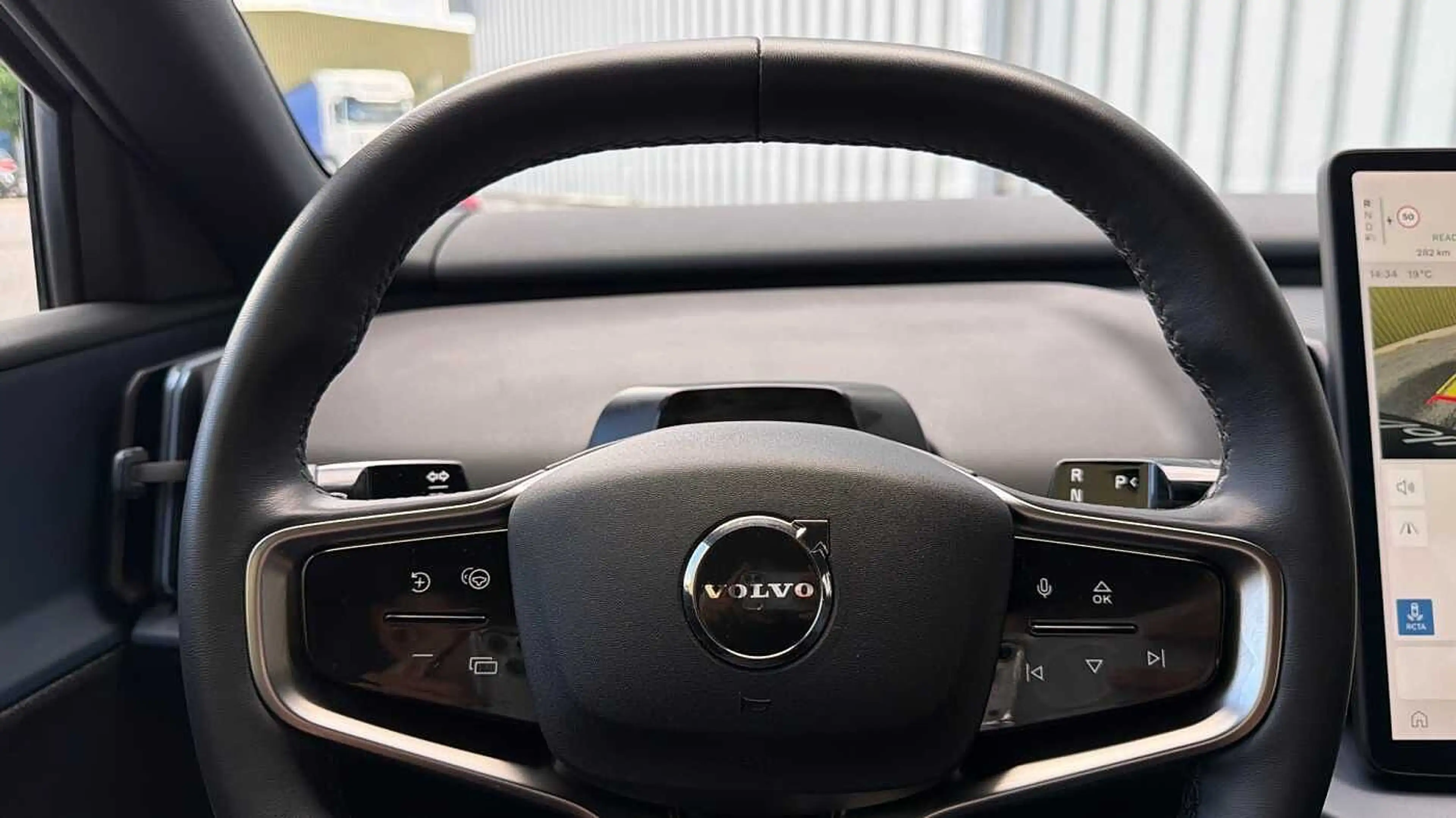 Volvo EX30 Core, Single Motor Extended Range, Elektrisch — photo 12