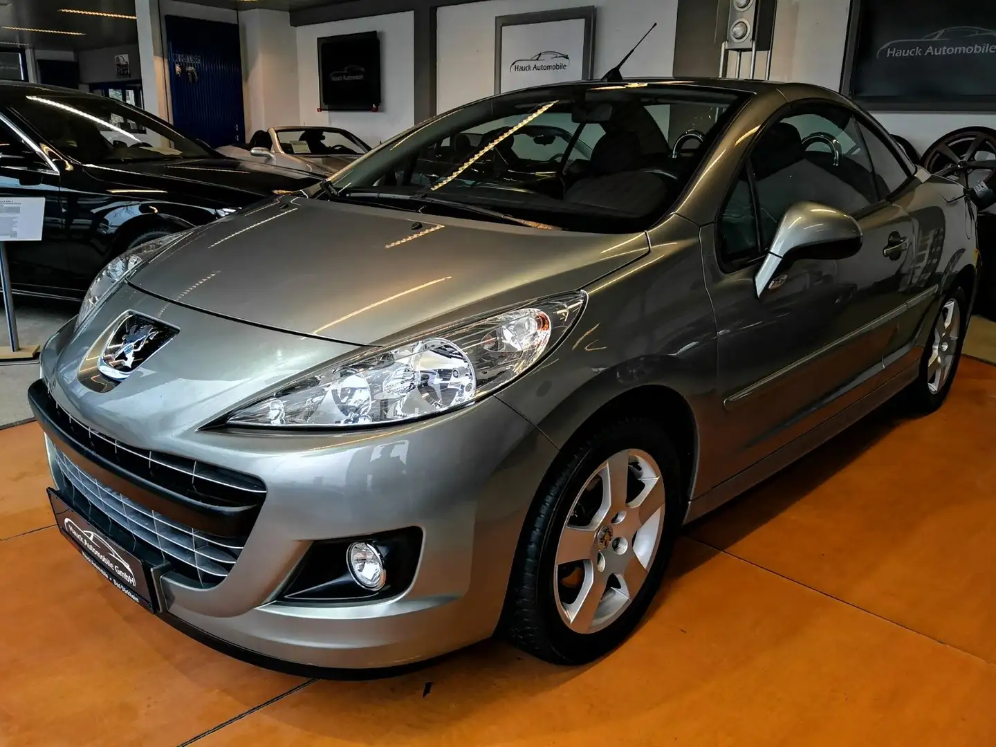 Peugeot 207 CC Cabrio-Coupe Premium/2.Hd/56Tkm/PDC/SH Grey - 1