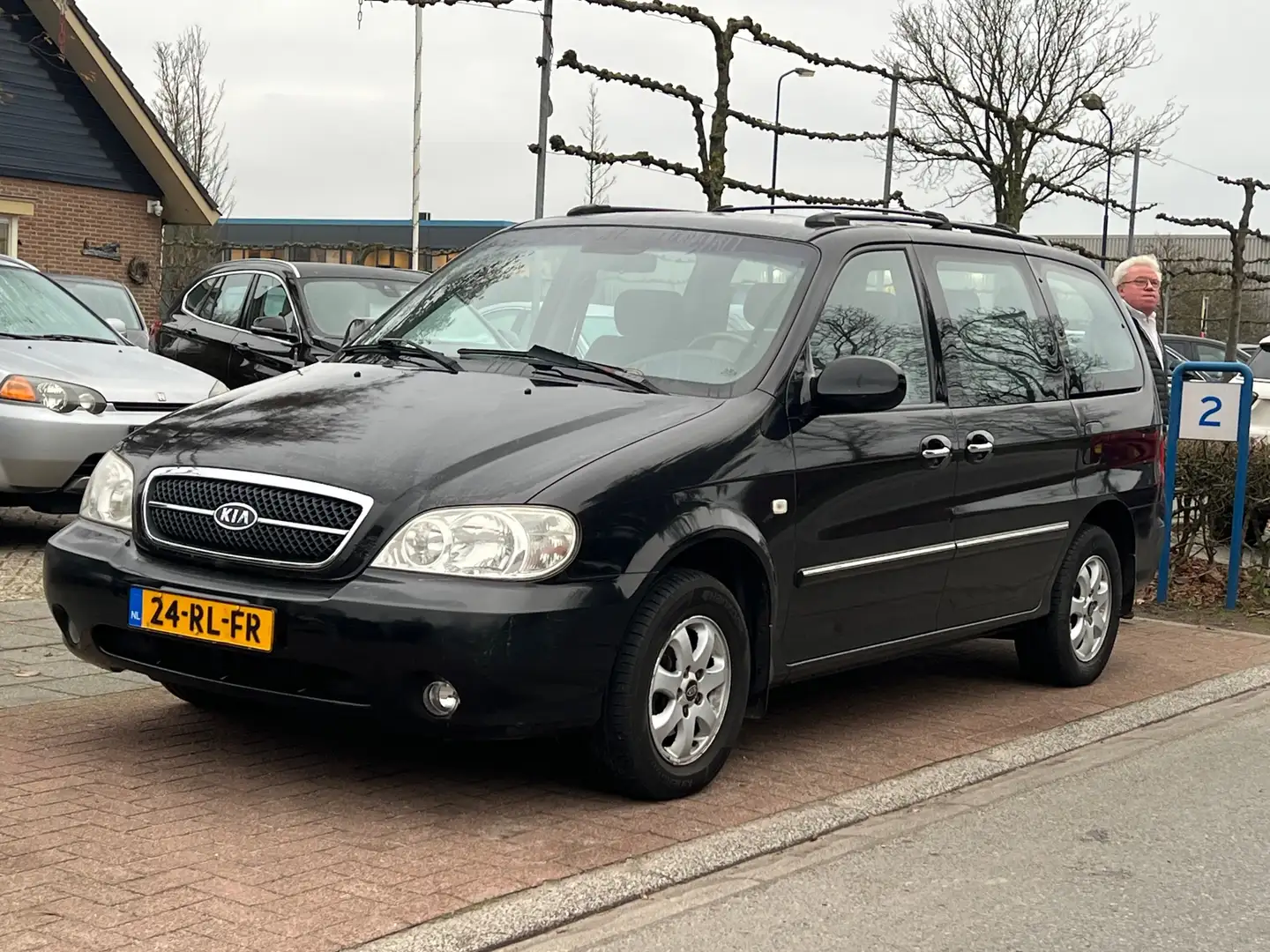 Kia Carnival 2.5 V6 EX * 6 Pers.| NETTE RUIME AUTO Negru - 2