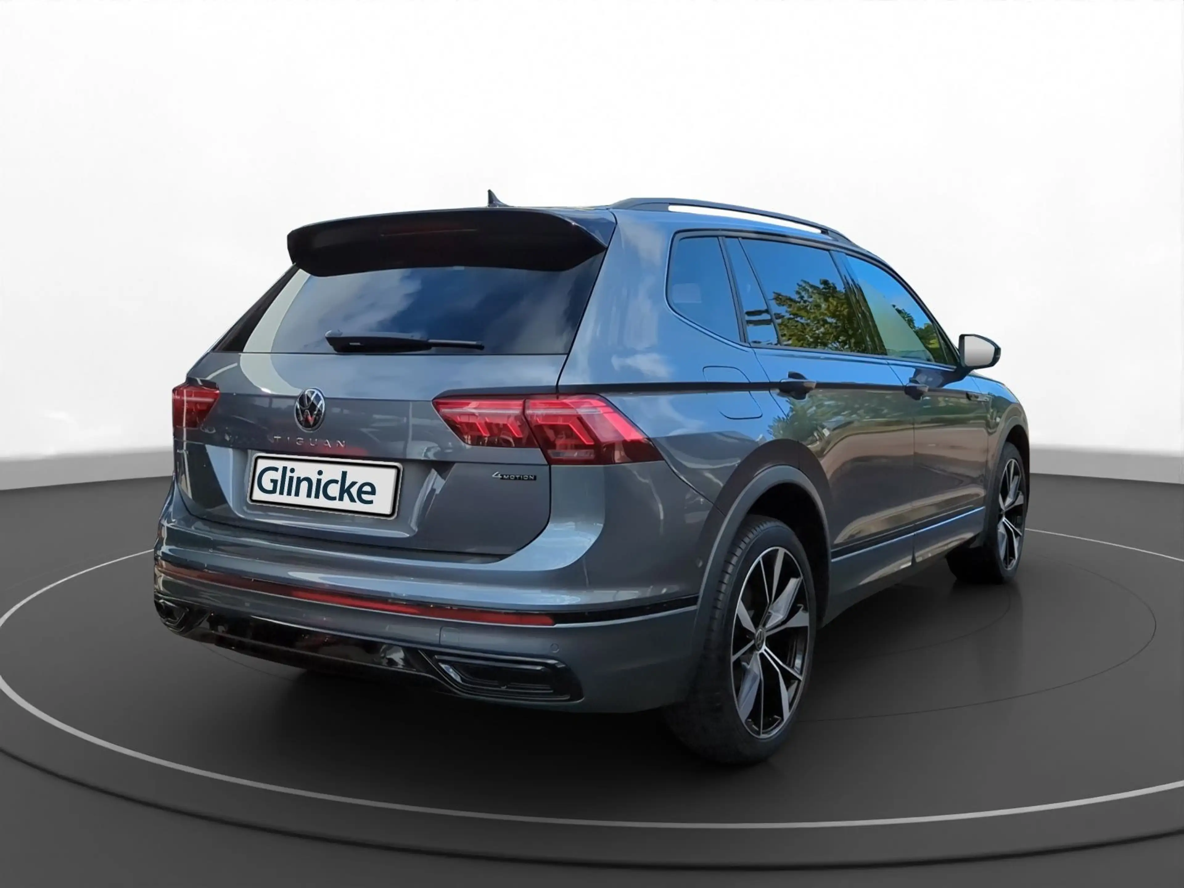 Volkswagen Tiguan Allspace 2.0 TDI R-Line 4Motion — photo 9