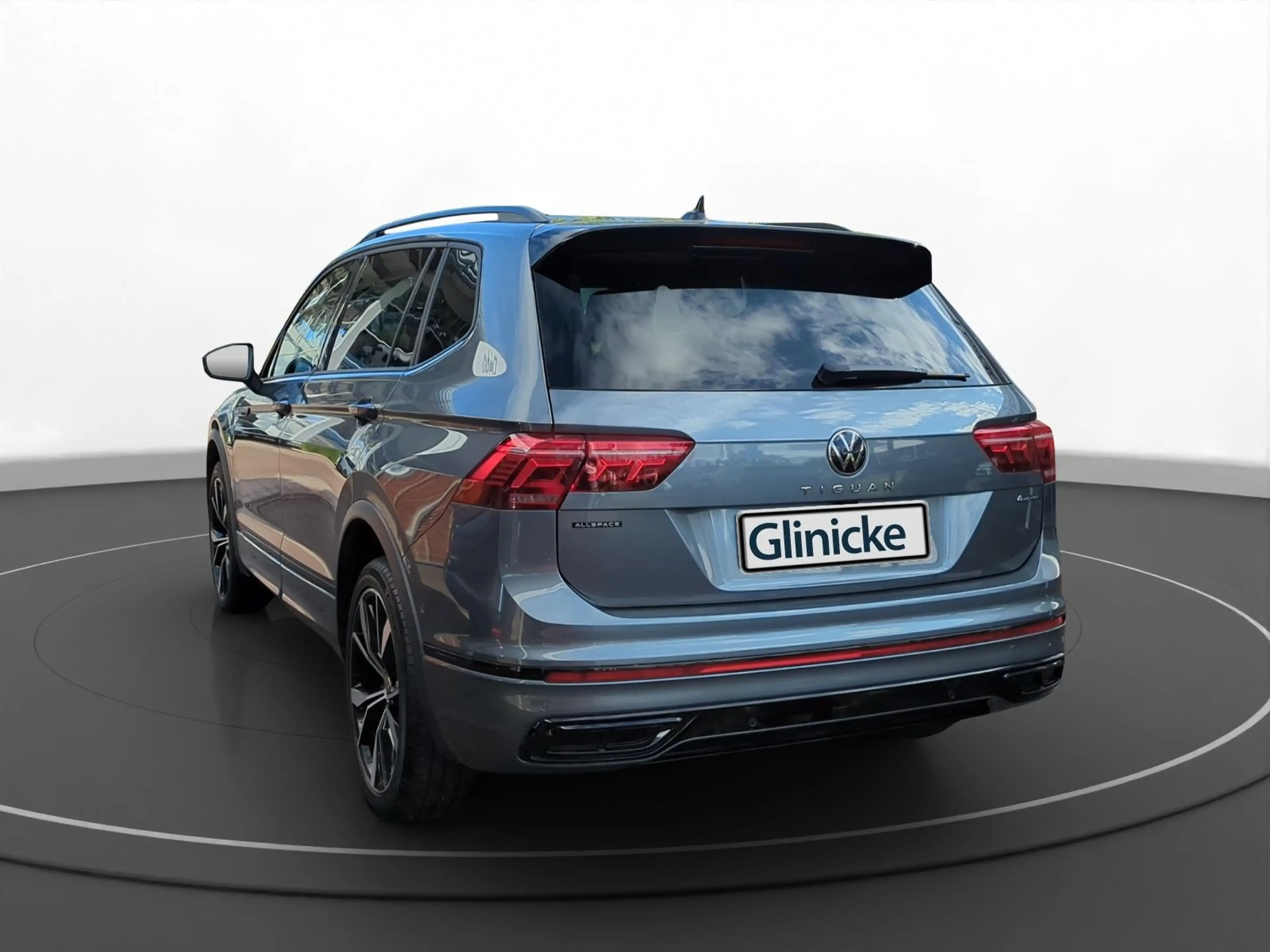 Volkswagen Tiguan Allspace 2.0 TDI R-Line 4Motion — photo 6