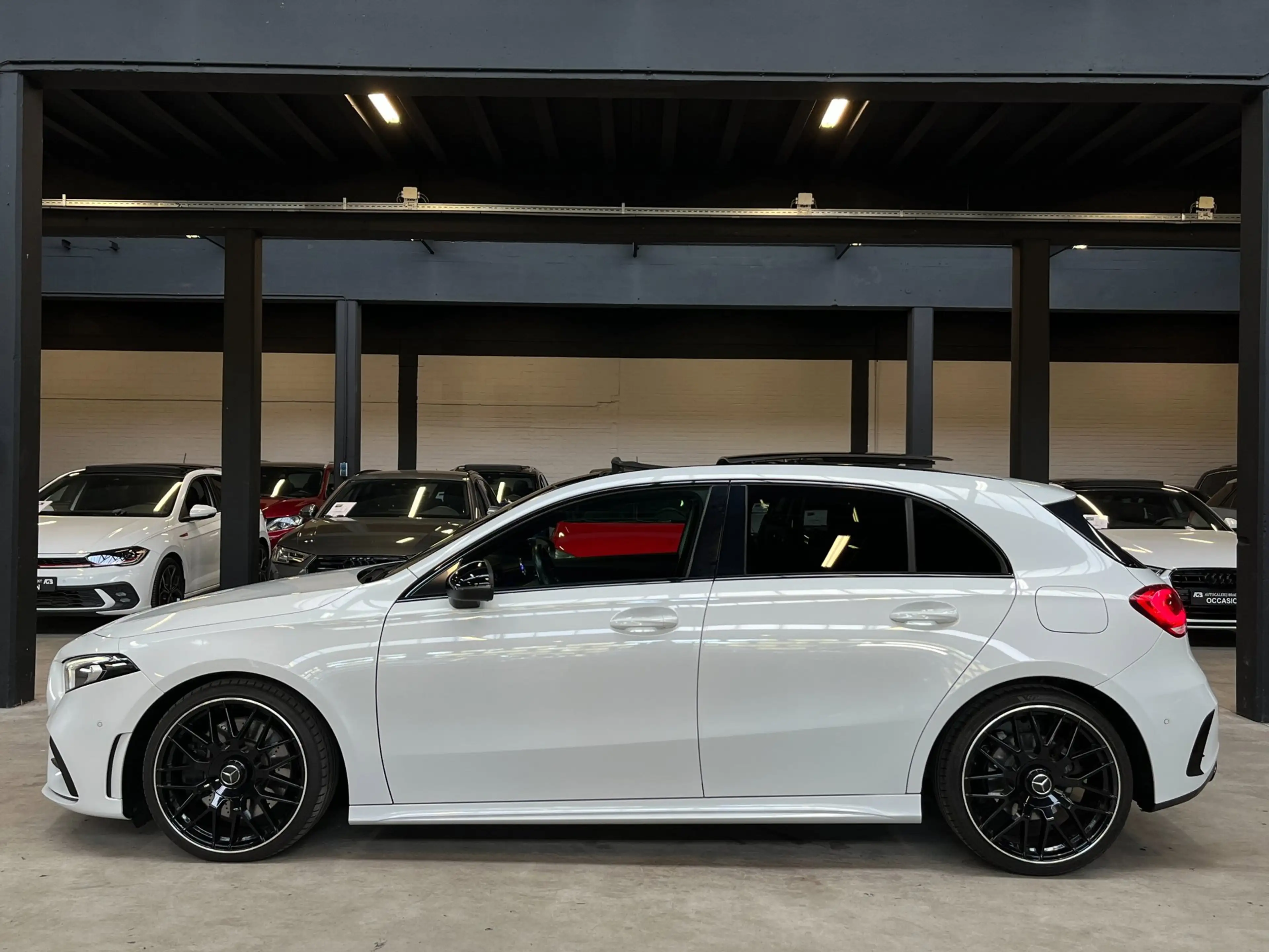 Mercedes-Benz A 250 Premium Plus #Pano/MemorySeats/Sfeerlichten — photo 2