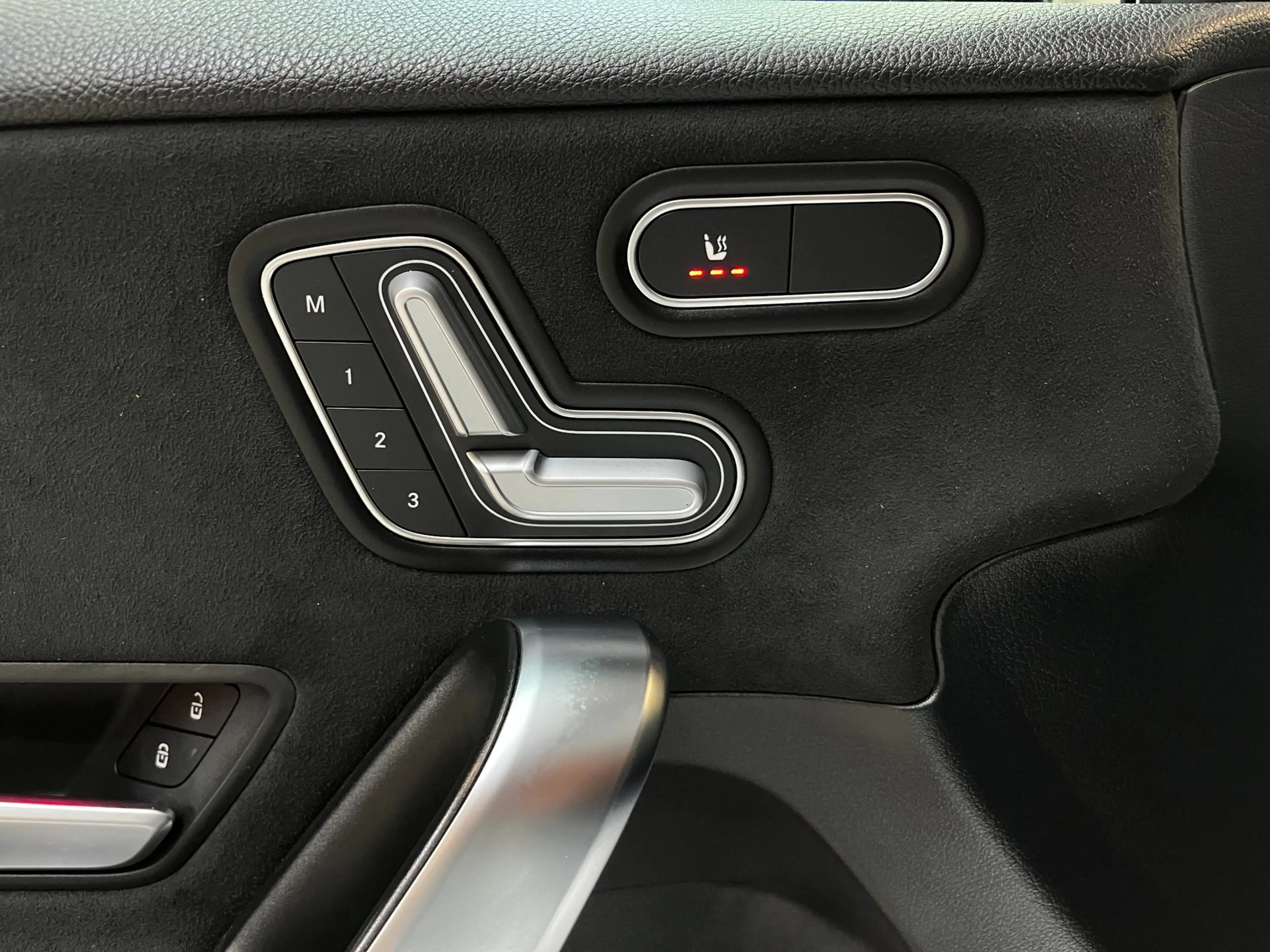 Mercedes-Benz A 250 Premium Plus #Pano/MemorySeats/Sfeerlichten — photo 12