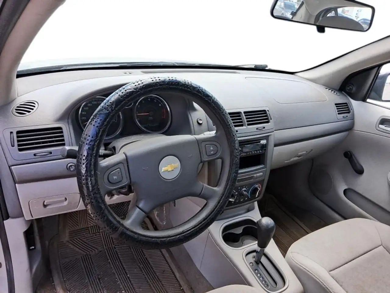 Chevrolet Cobalt снимка Chevrolet Cobalt