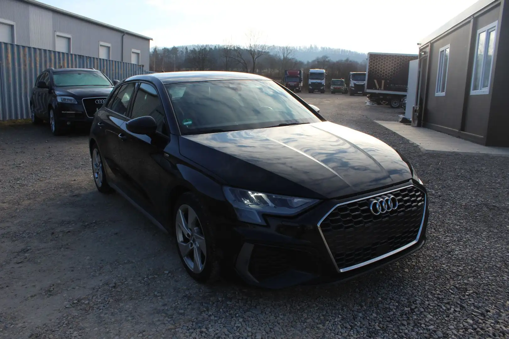 Audi A3 Sportback 35 TFSI S line*NAVI*VIRT*LED*KAMERA Noir - 1