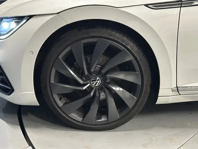 Volkswagen Arteon view 10