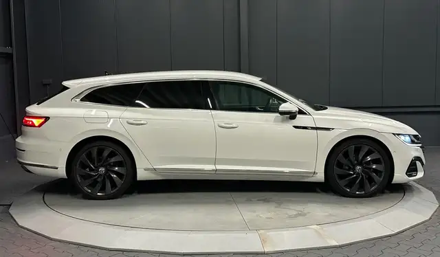 Volkswagen Arteon view 7