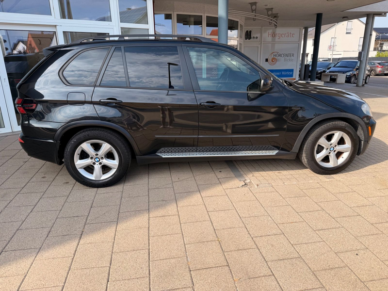 BMW X5 3.0si, PANORAMA,LEDER,AUTOMATIK,TüV 02.2028 — photo 11