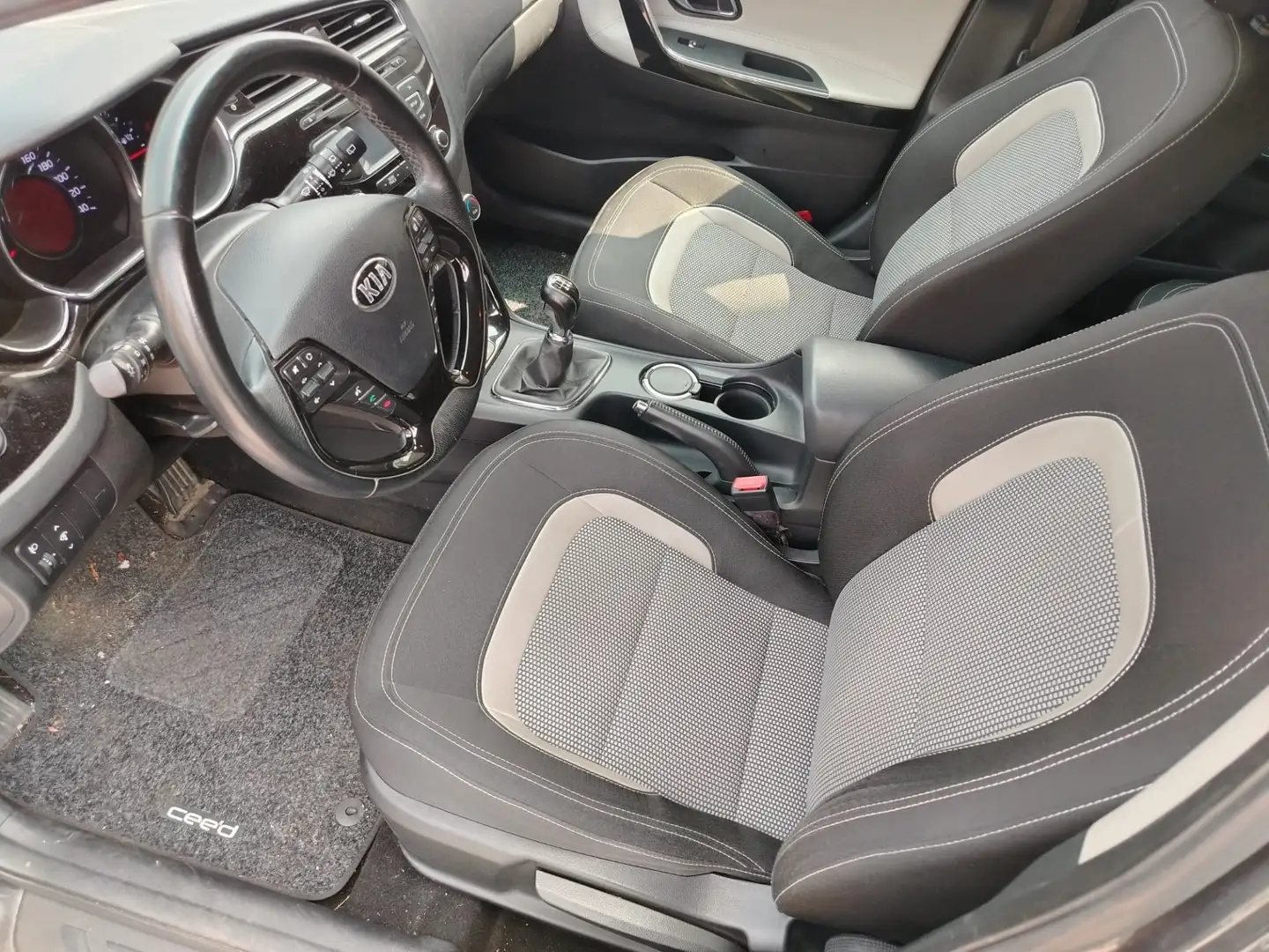 Kia Ceed / cee'd SW 1.6 crdi GT Line 110cv - 2