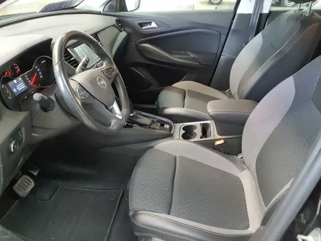 Opel Grandland X view 7