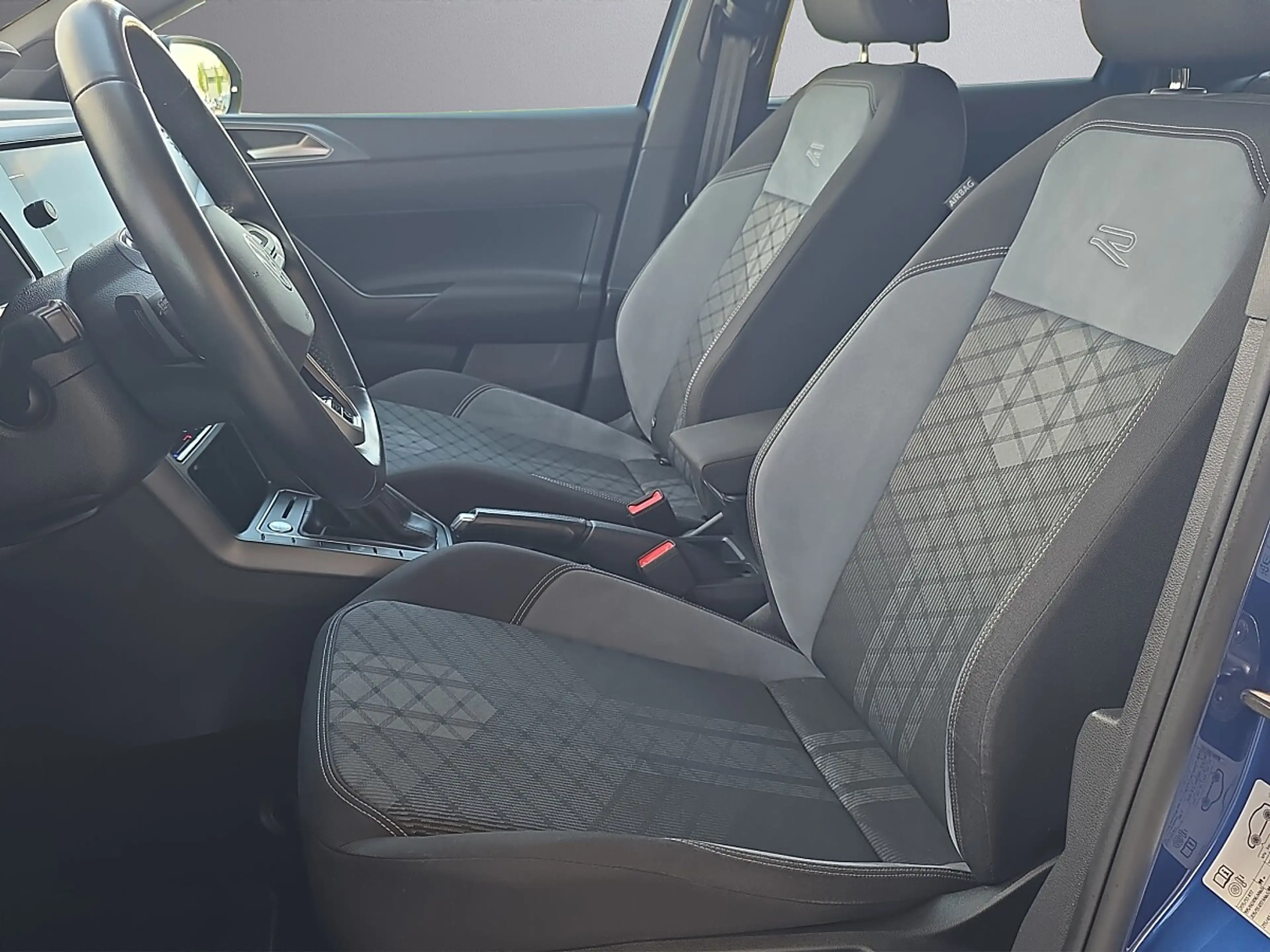 Volkswagen Taigo 1,5 TSI R-Line Aut.*IQ.LIGHT/PANORAMA/1.BESITZ* — photo 14