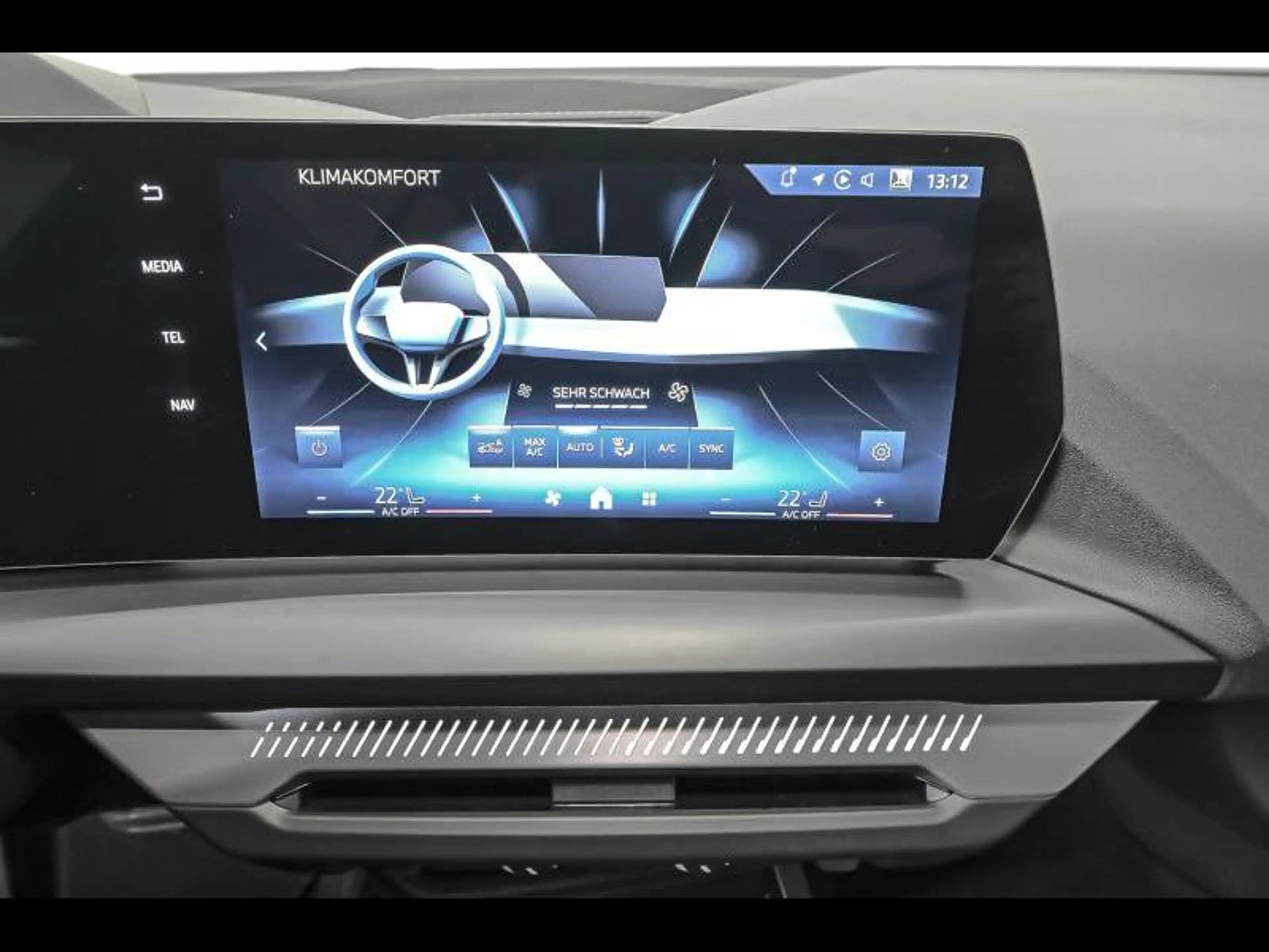 BMW 120 i - M Line — photo 12