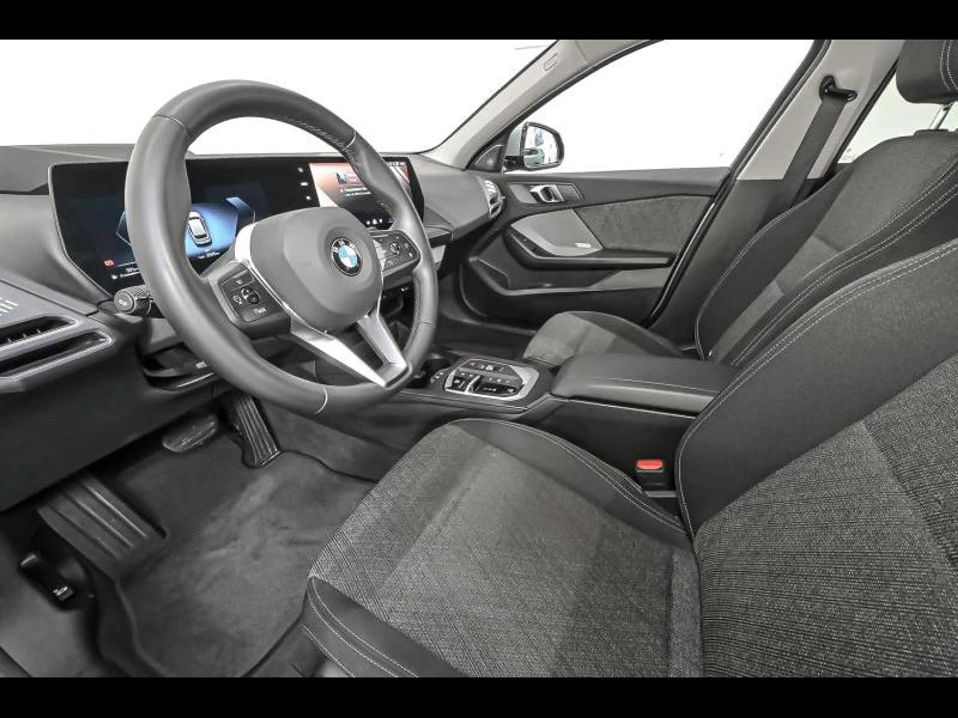 BMW 120 i - M Line — photo 6
