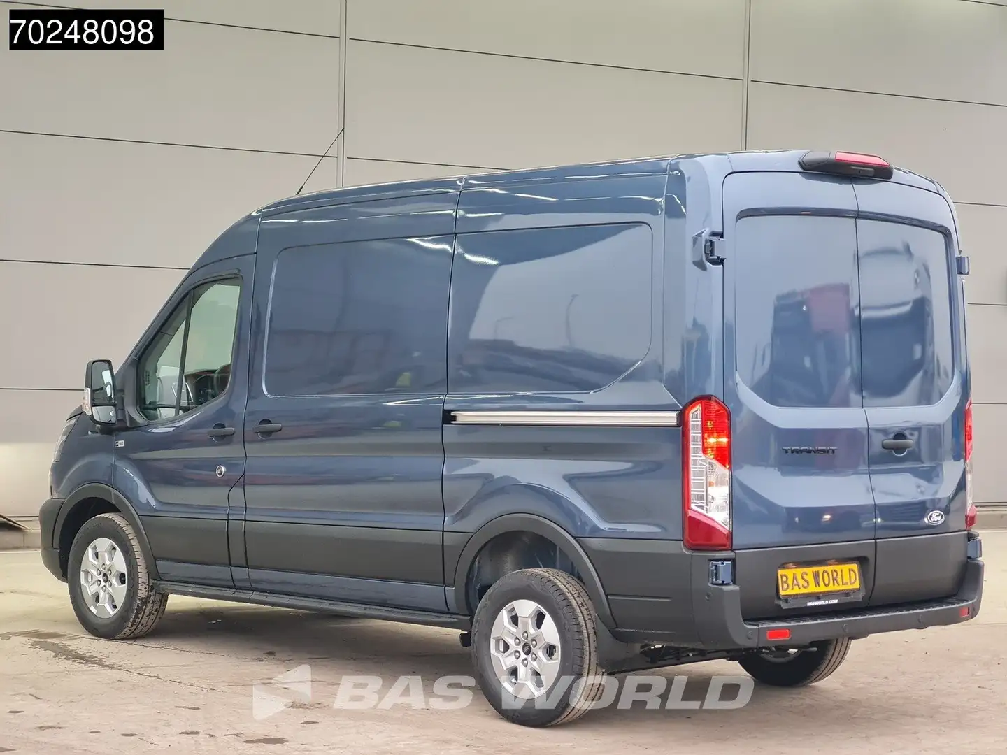 Ford Transit 165pk Automaat 2025 model Dubbele schuifdeur L2H2 Blauw - 2