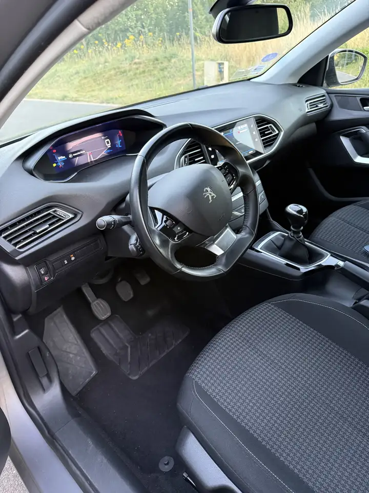 Peugeot 308 308 — photo 10
