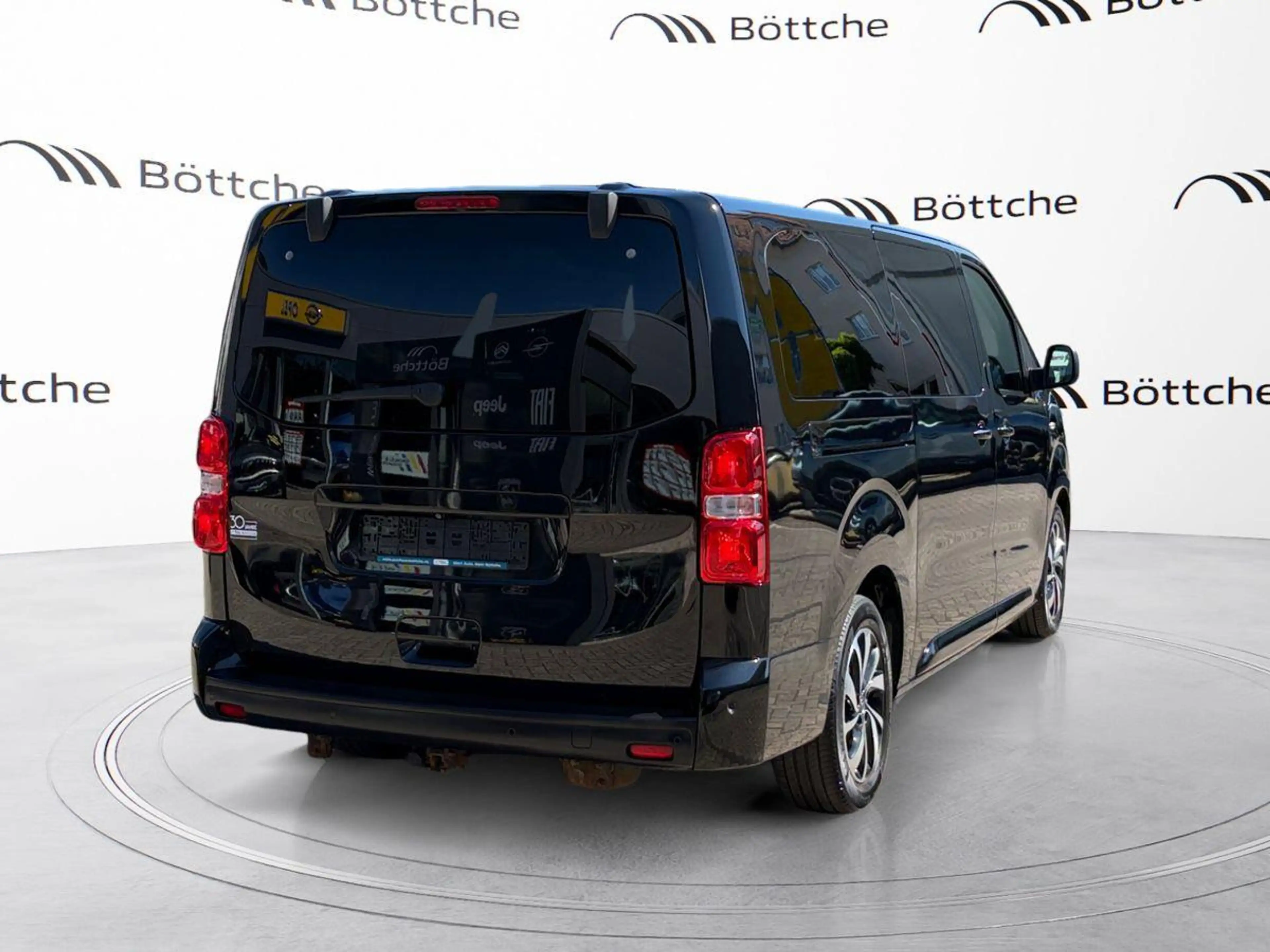 Citroen Spacetourer Business Lounge XL (L3) 2.0 Blue-HDI — photo 4