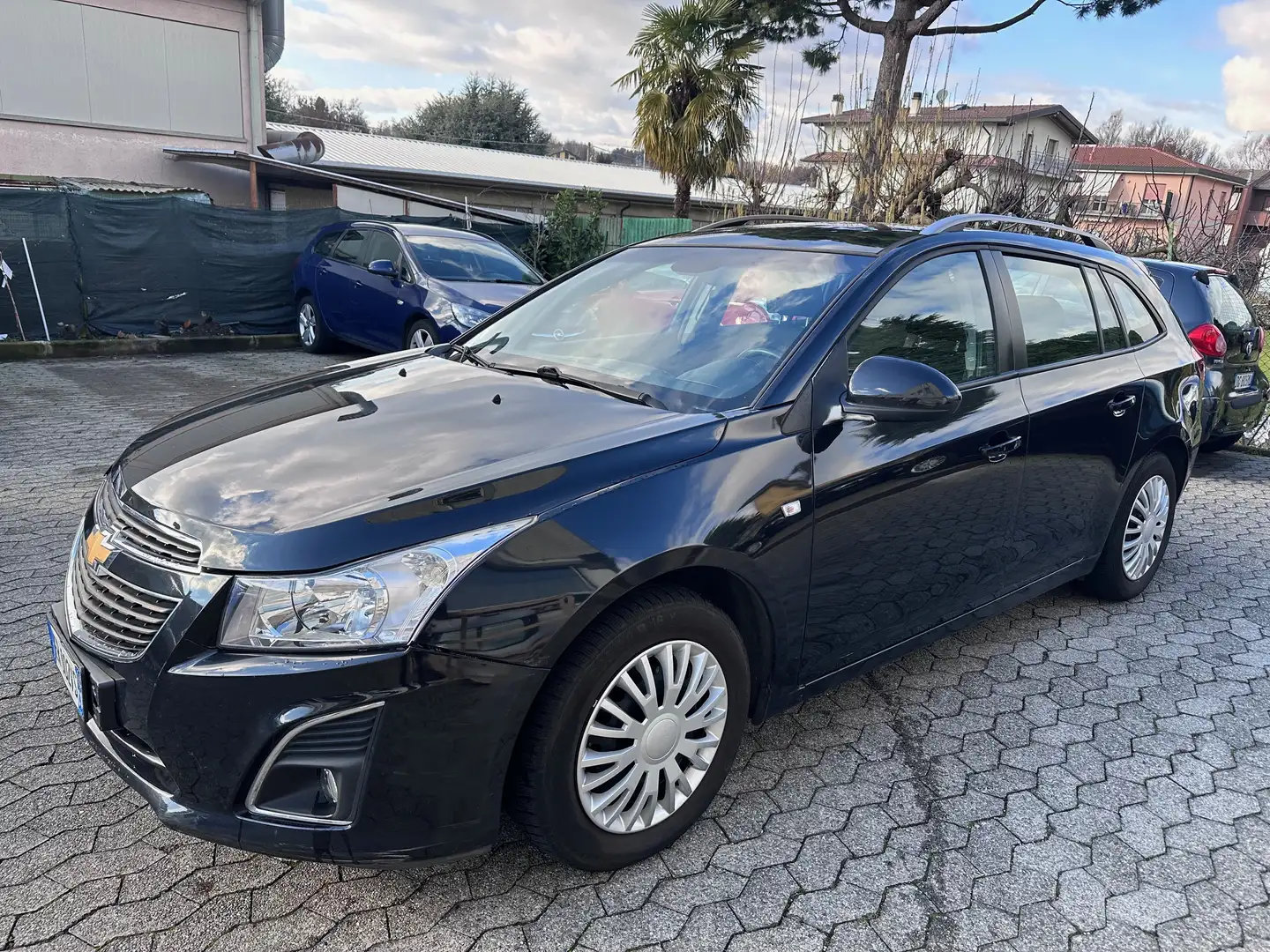 Chevrolet Cruze SW 1.6 LT 124CV*CLIMA*CERCHI Schwarz - 1