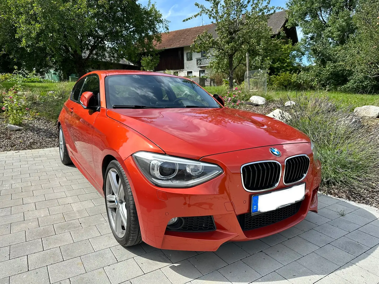 BMW 125 M-Sportpaket AHK adaptiver Xenon-Scheinwerfer Oranžová - 2