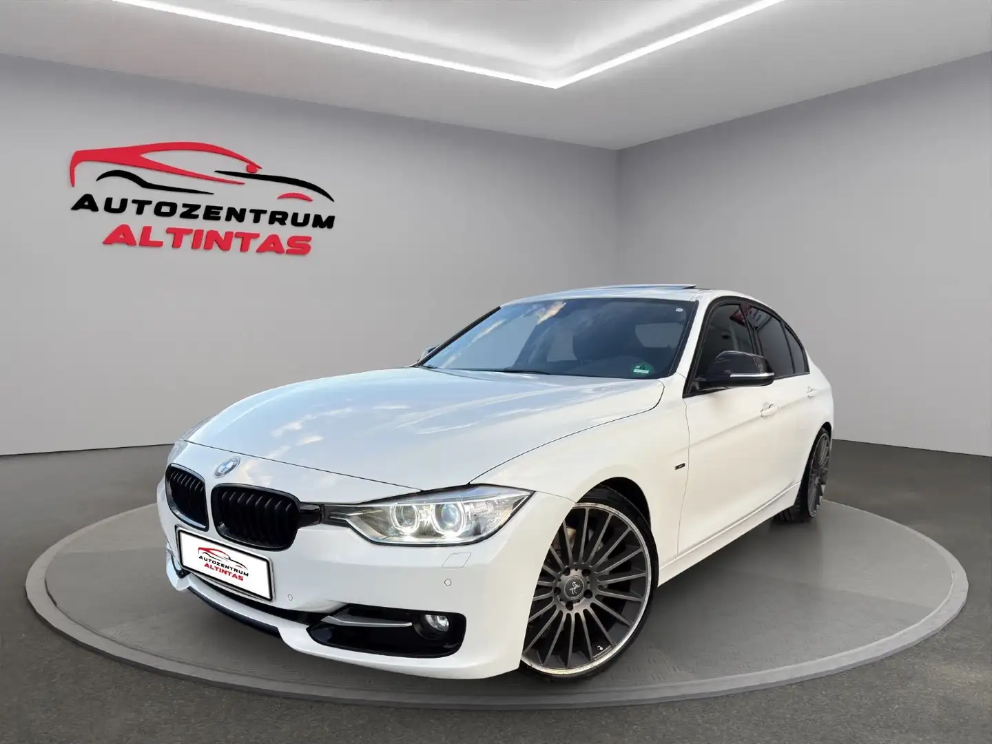 BMW 335 i*SPORT-LINE*AUTOM*ESHD*NAVI*XEN*PDC*LEDER* Blanc - 1