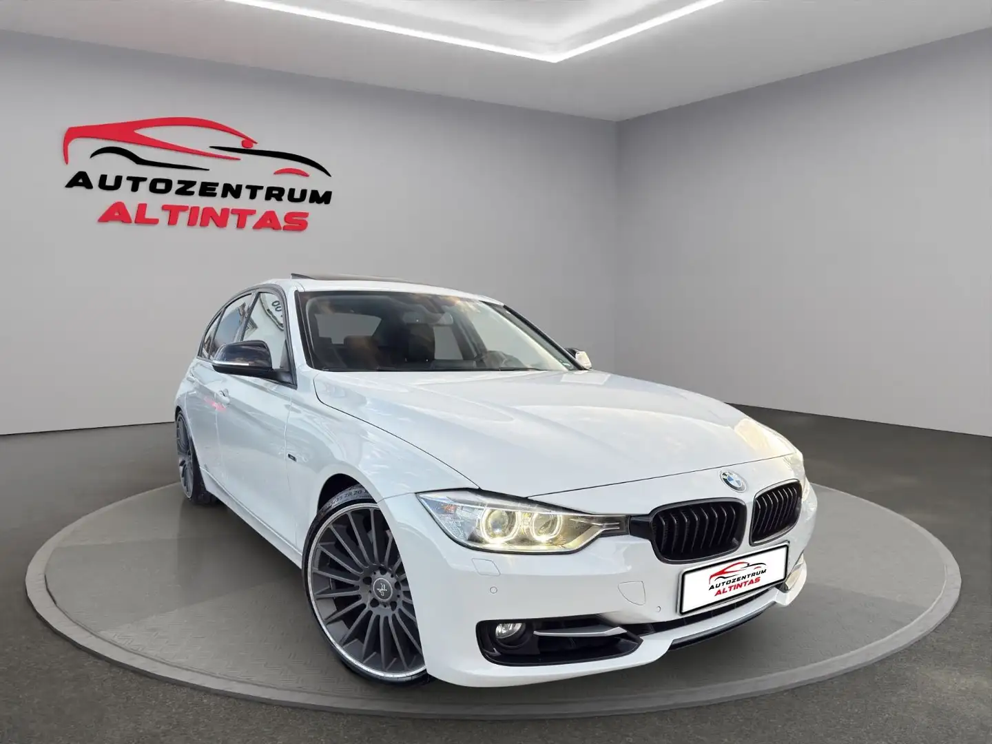 BMW 335 i*SPORT-LINE*AUTOM*ESHD*NAVI*XEN*PDC*LEDER* Blanc - 2