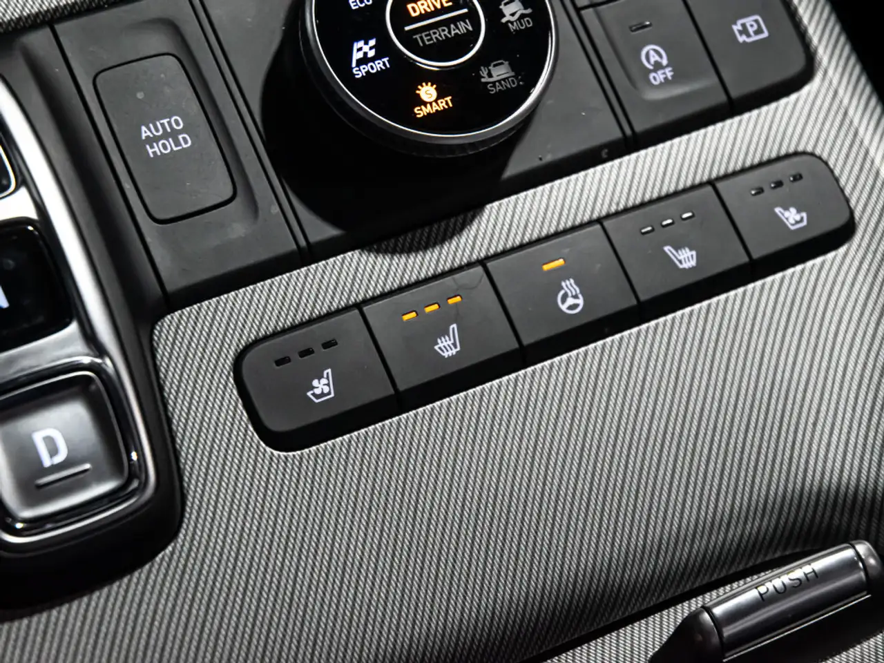 Hyundai PALISADE photo Hyundai PALISADE