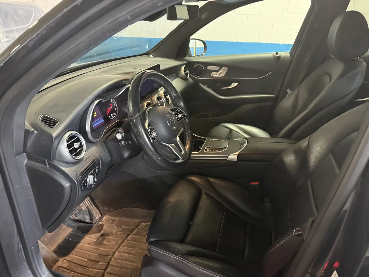 Mercedes-Benz GLC photo Mercedes-Benz GLC