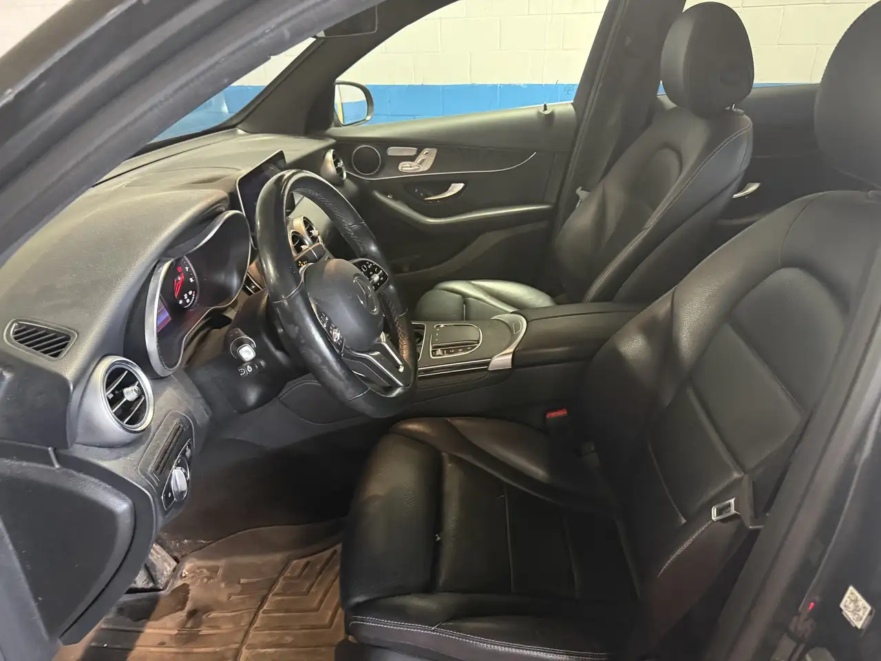 Mercedes-Benz GLC photo Mercedes-Benz GLC