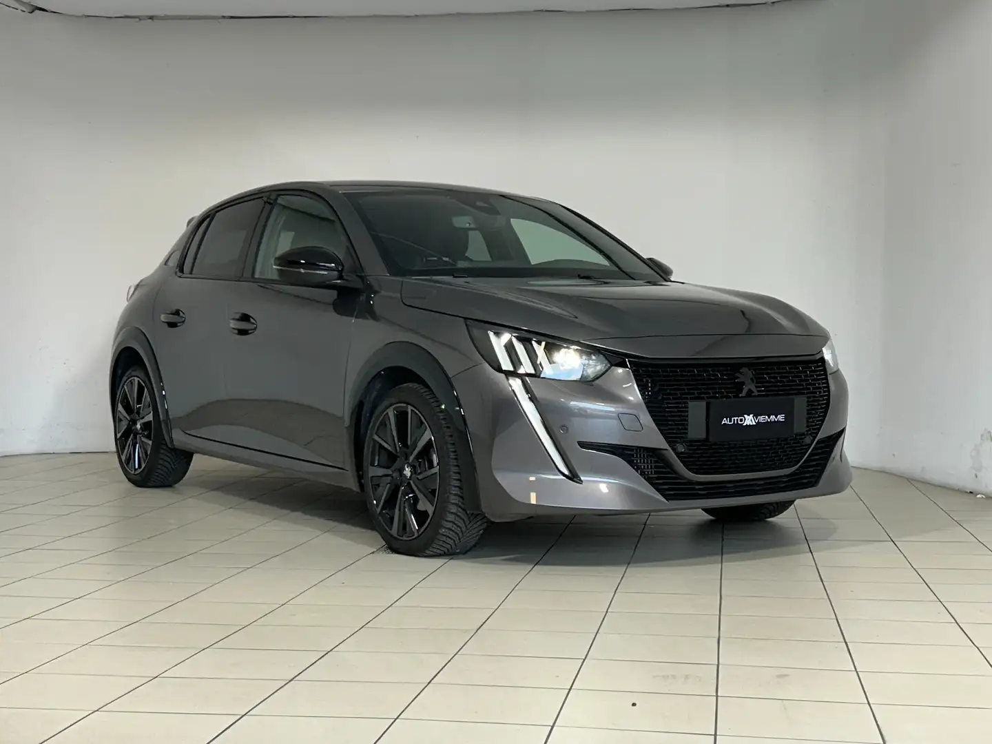 Peugeot 208 Gt 130 cv + retrocamera - 2