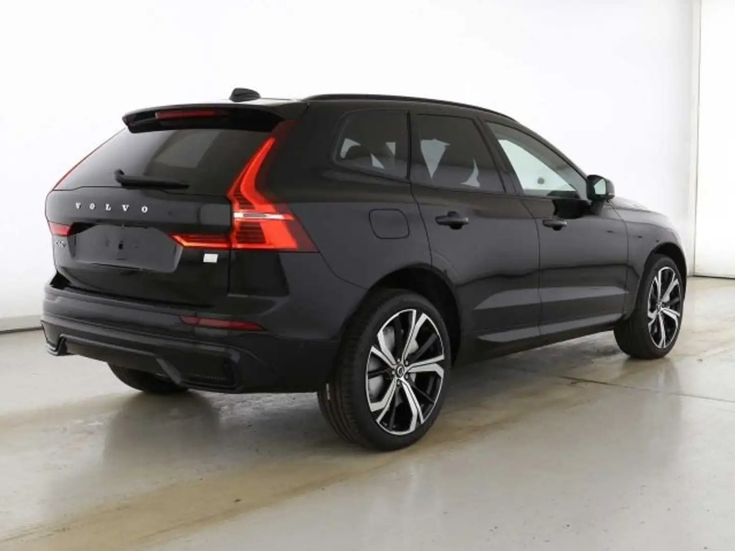 Volvo XC60 Plug-In-Hybrid T8 AWD Recharge Ultimate Dar Schwarz - 2