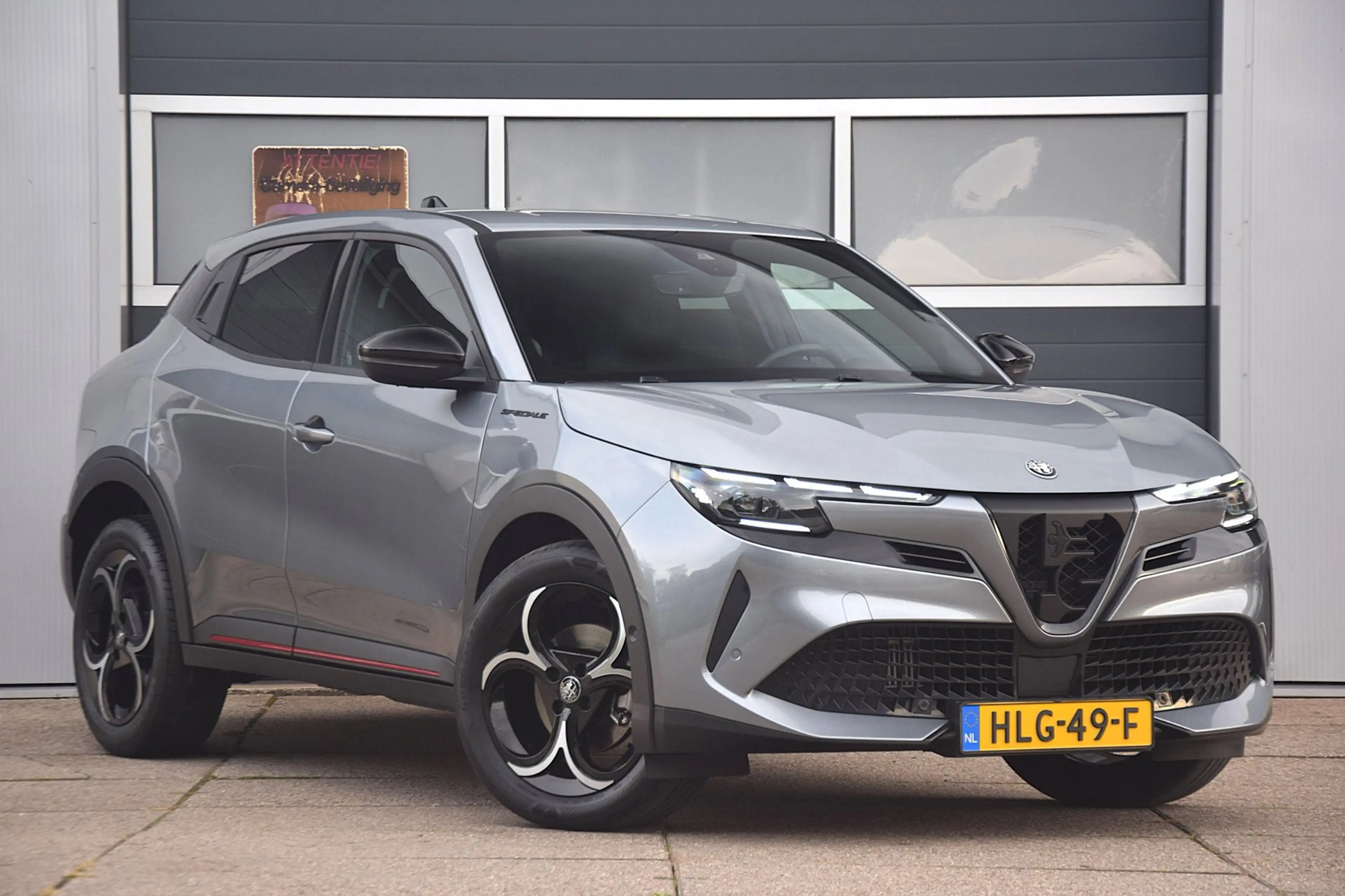 Alfa Romeo Junior 1.2 Turbo Hybrid Ibrida Speciale