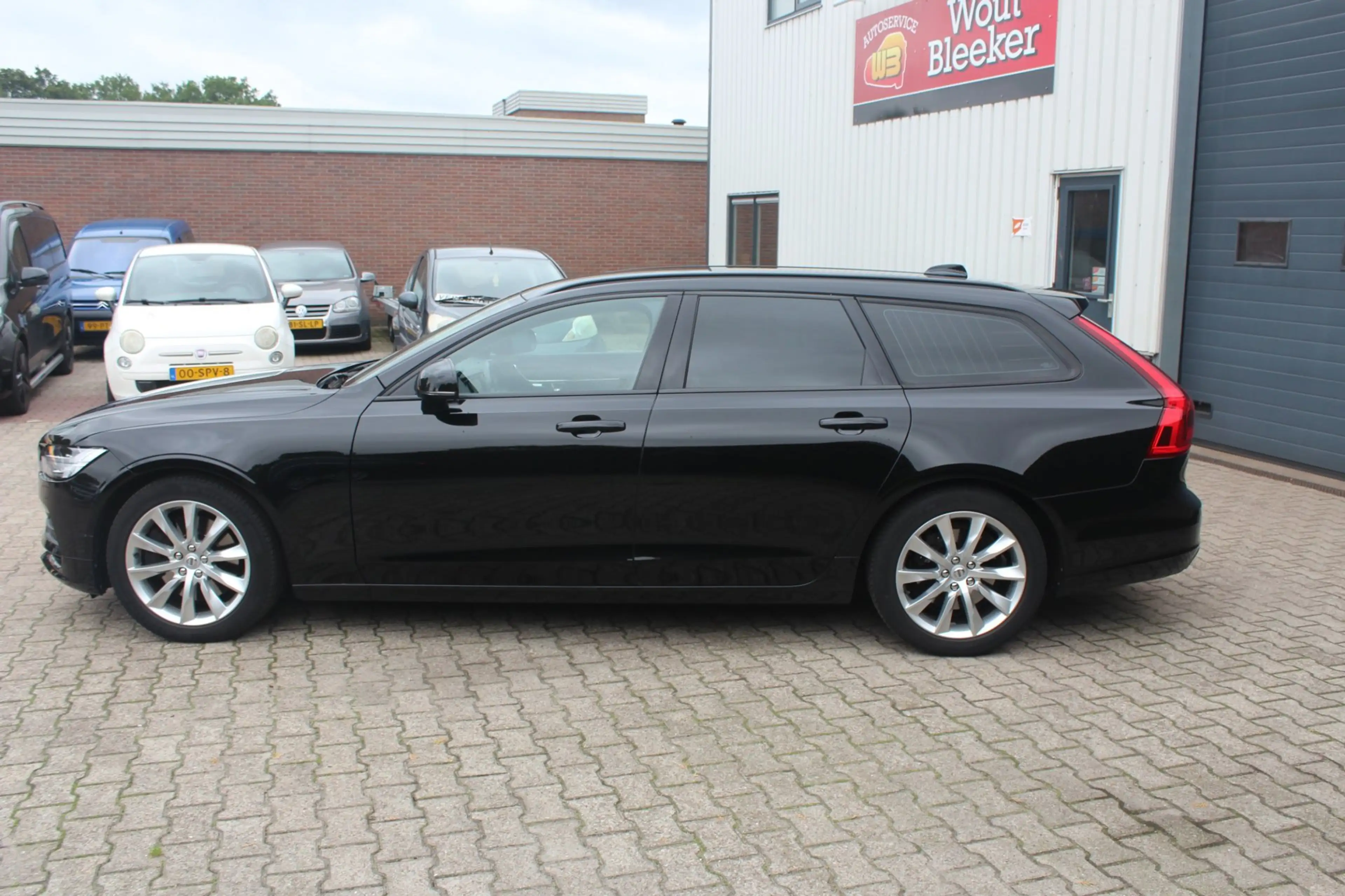 Volvo V90 2.0 T4 Kinetic Stoel/Stuur verwarming, trekhaak — photo 8