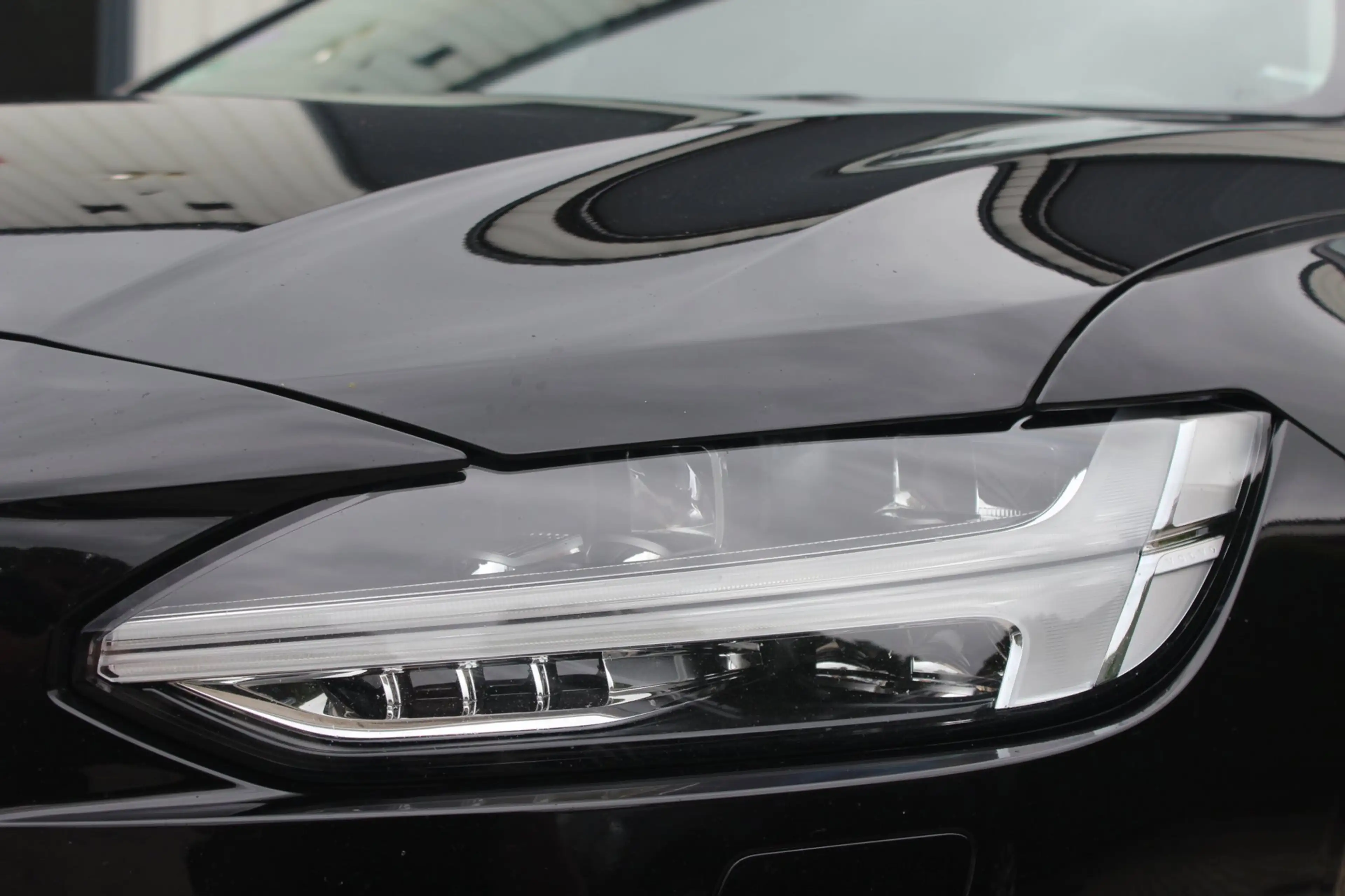 Volvo V90 2.0 T4 Kinetic Stoel/Stuur verwarming, trekhaak — photo 11