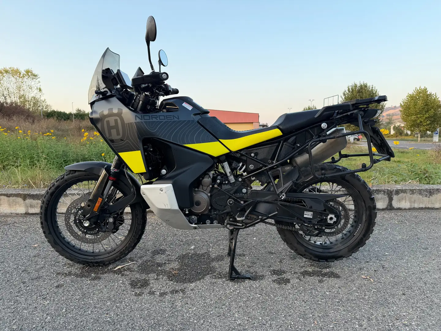 Husqvarna Norden 901 Czarny - 1