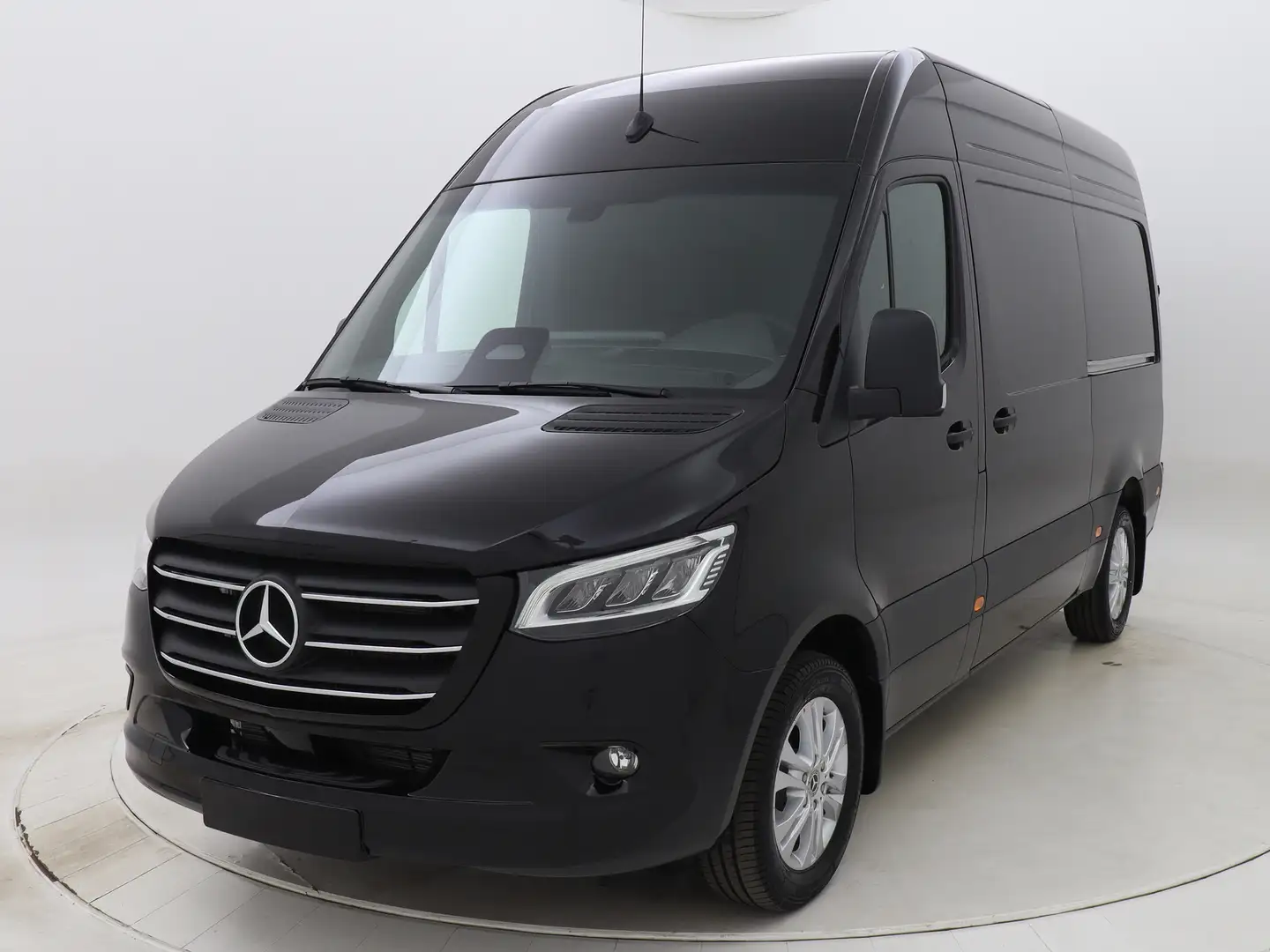 Mercedes-Benz Sprinter 319CDI 190PK L2H2 RWD SELECT 9G-tronic | Full LED Zwart - 1