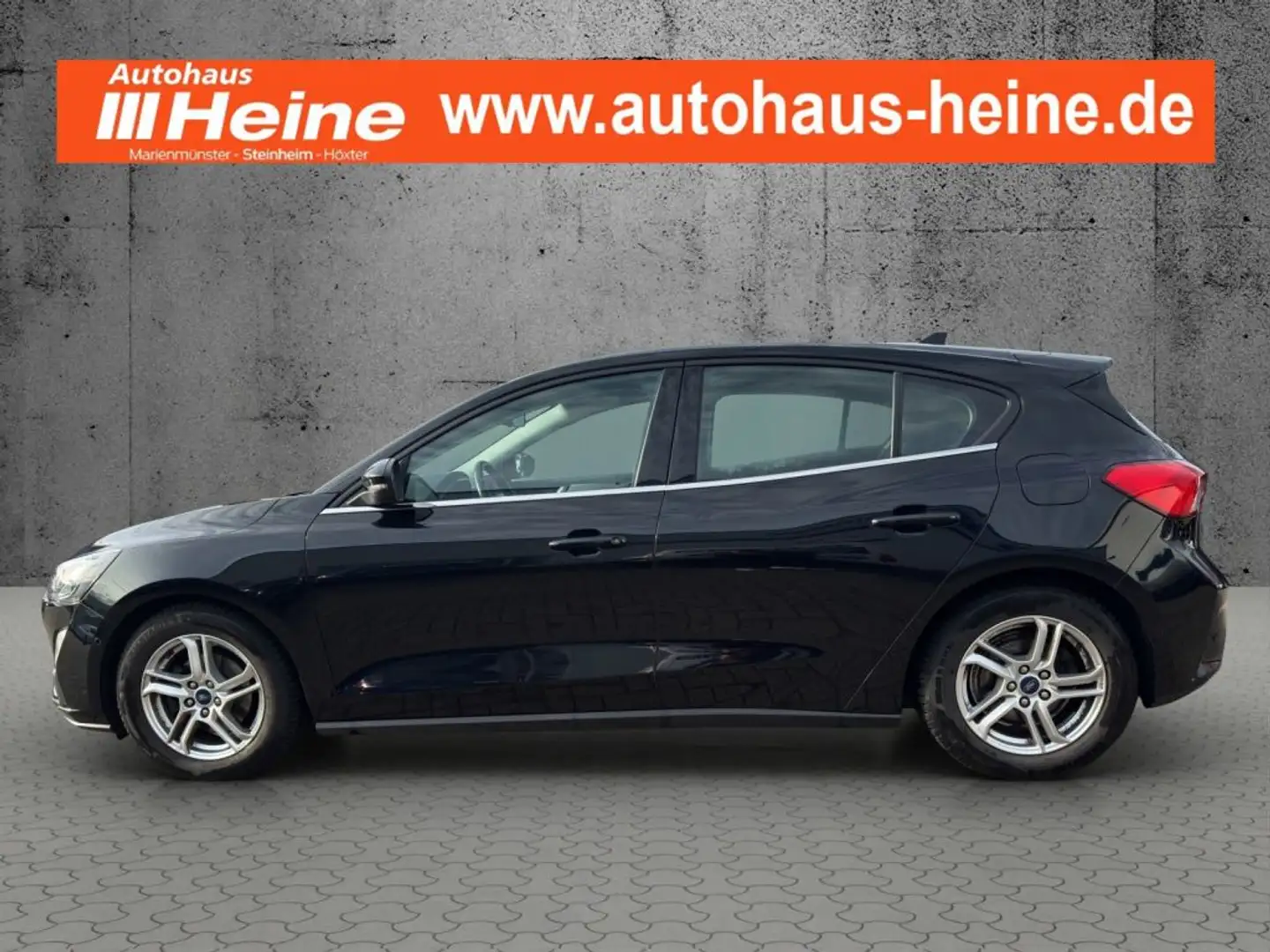 Ford Focus 1.0 EcoBoost C&C *RFK*NAVI*WINTER-P.*16-LM* Schwarz - 2