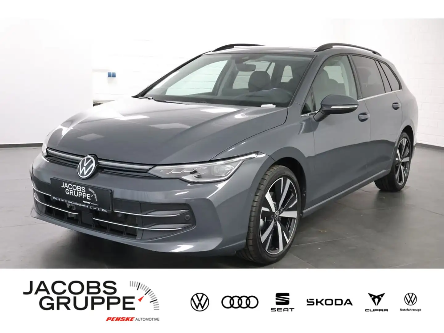Volkswagen Golf VIII Variant 1.5 TSI Style Navi,Matrix,R Grau - 1
