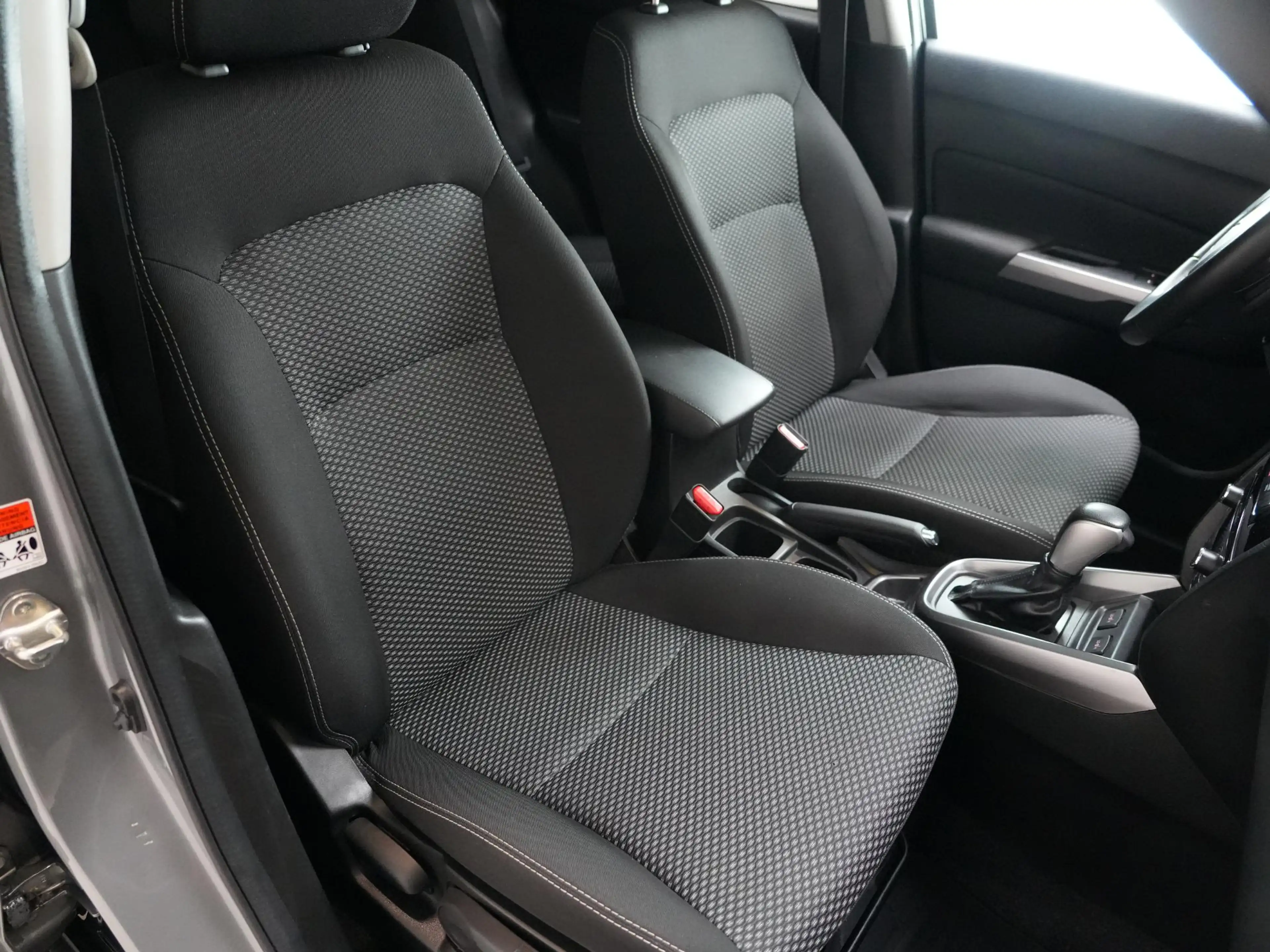Suzuki Vitara Exclusive 2WD ✅Stoelverw.✅Camera✅Cruise✅Afn. Trekh — photo 7