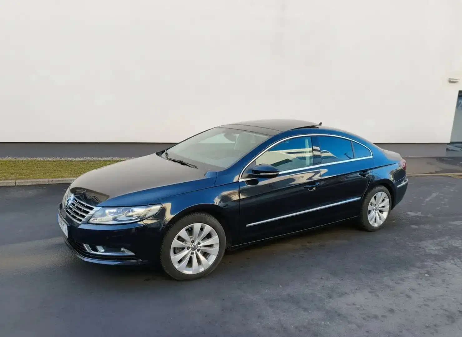 Volkswagen CC Volkswagen CC 2,0 TDI DSG Schwarz - 2