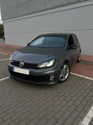 Volkswagen Golf GTI 2.0 TSI 35 Last Edition
