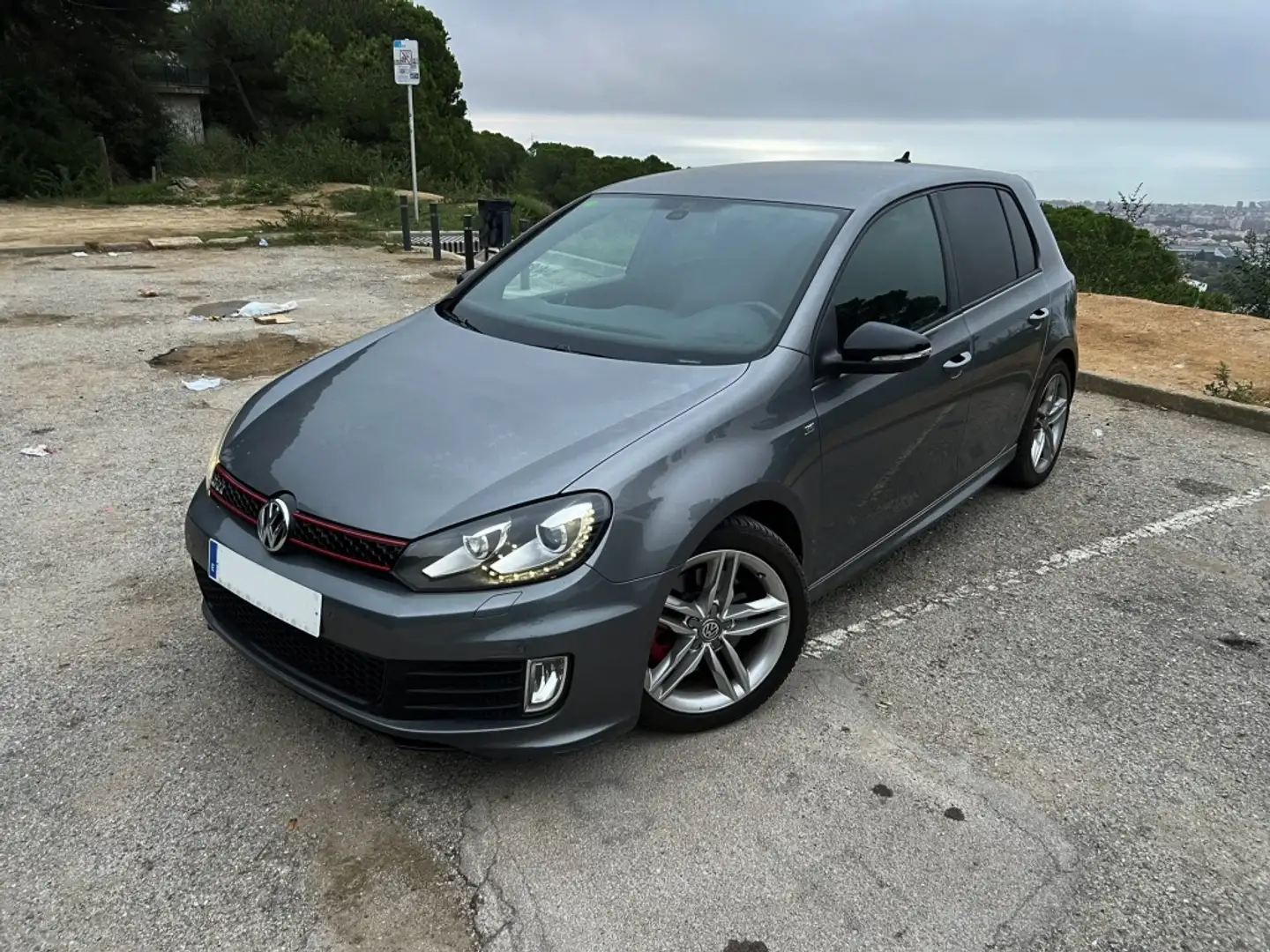Volkswagen Golf GTI 2.0 TSI 35 Last Edition Gris - 2