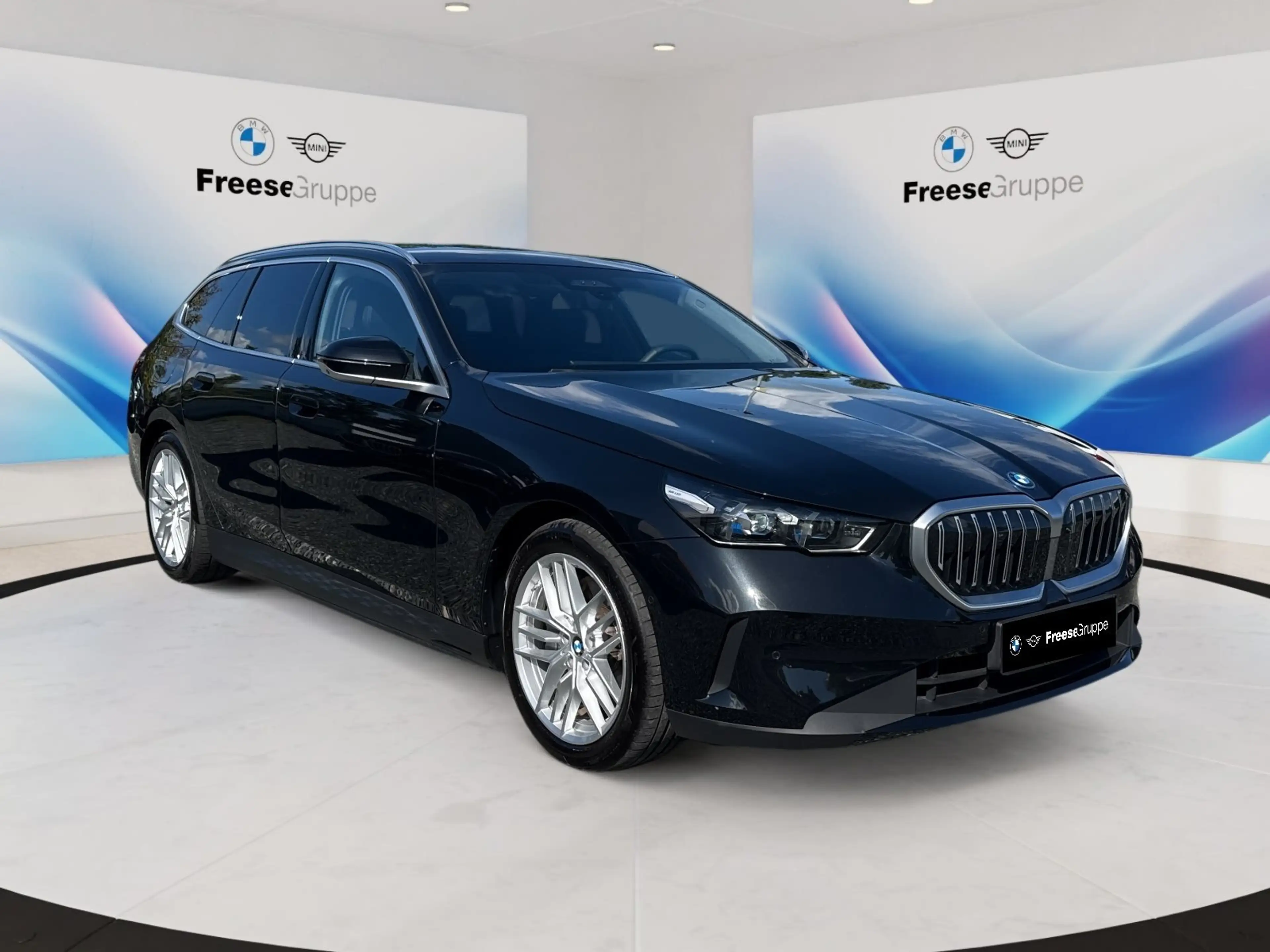 BMW 550 e xDrive Touring 360° HEAD-UP SITZBELÜFT RFK — photo 8