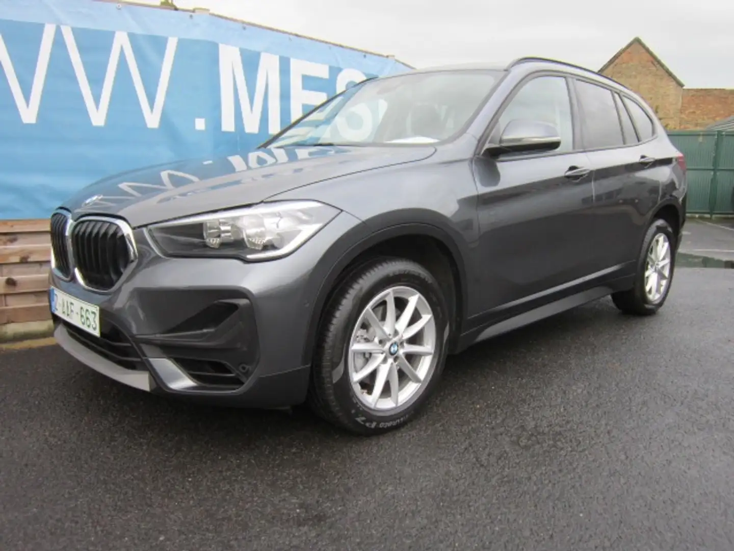 BMW X1 1.8i sDrive PROF NAVI + LEDER + FACELIFT + CAMERA Gris - 1