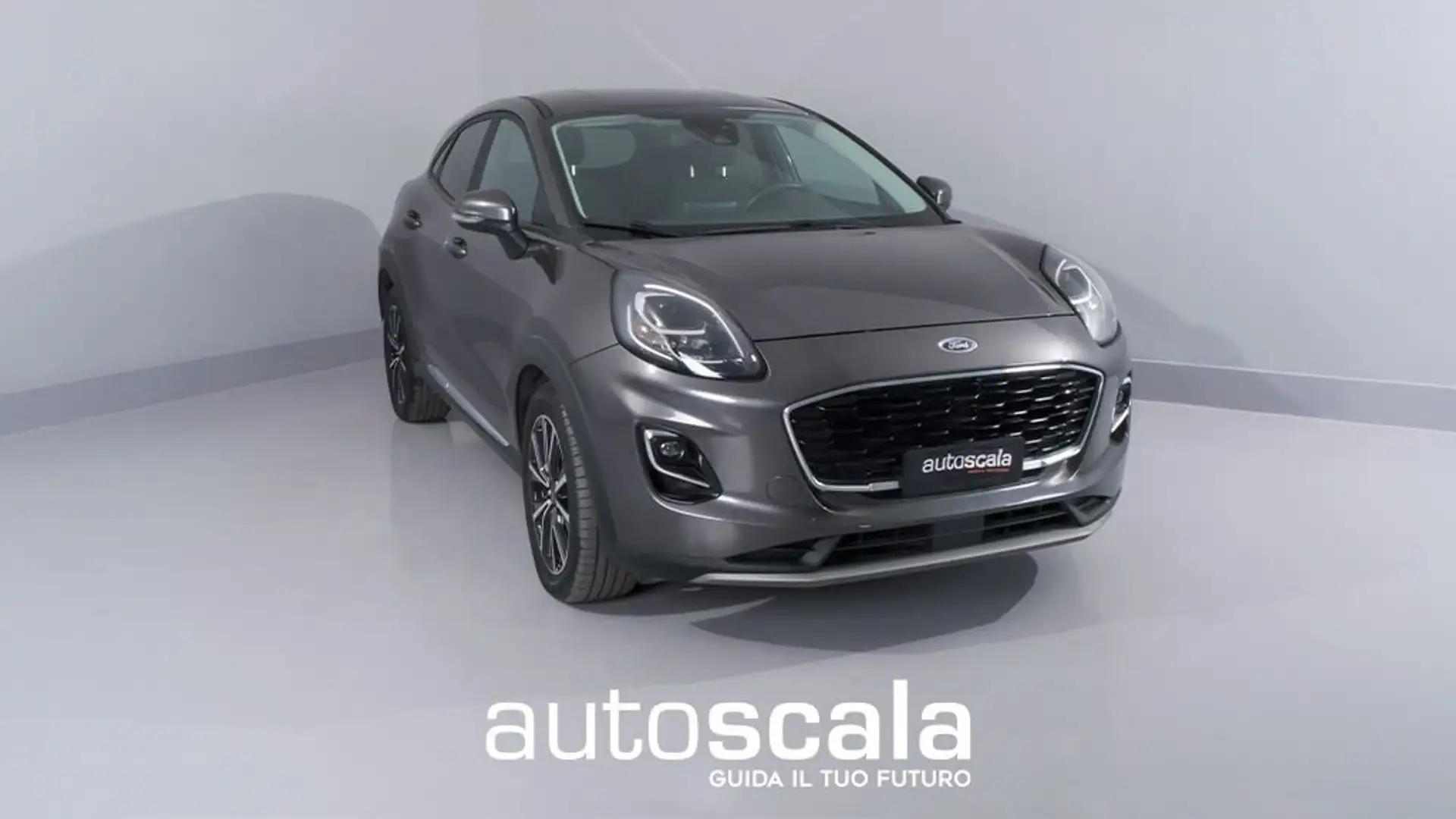Ford Puma 1.0 EcoBoost Hybrid 125 CV S&S Titanium Grijs - 1