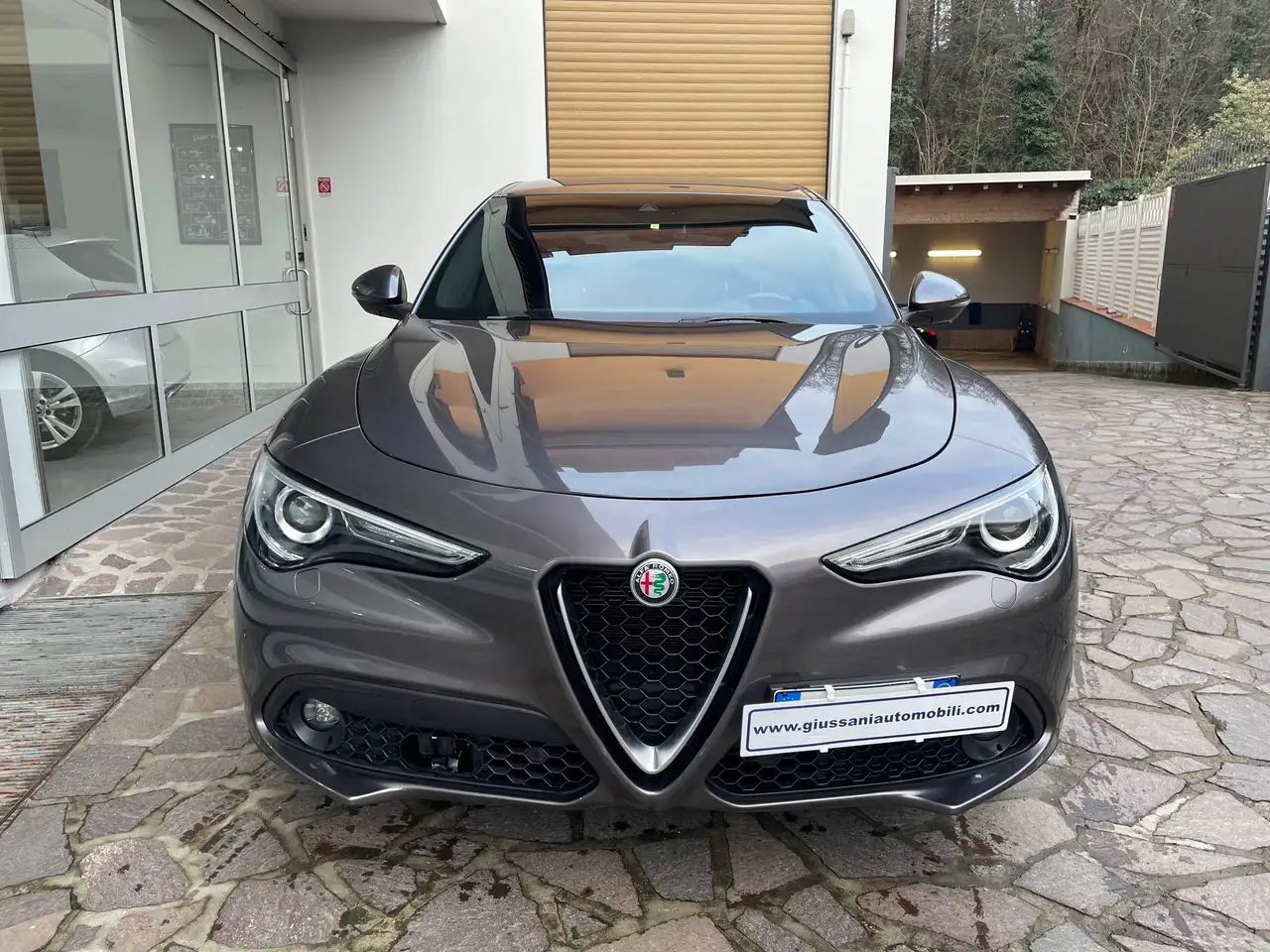Alfa Romeo Stelvio 2022