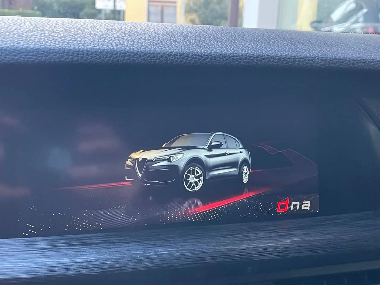 Alfa Romeo Stelvio 2022 — фото 15