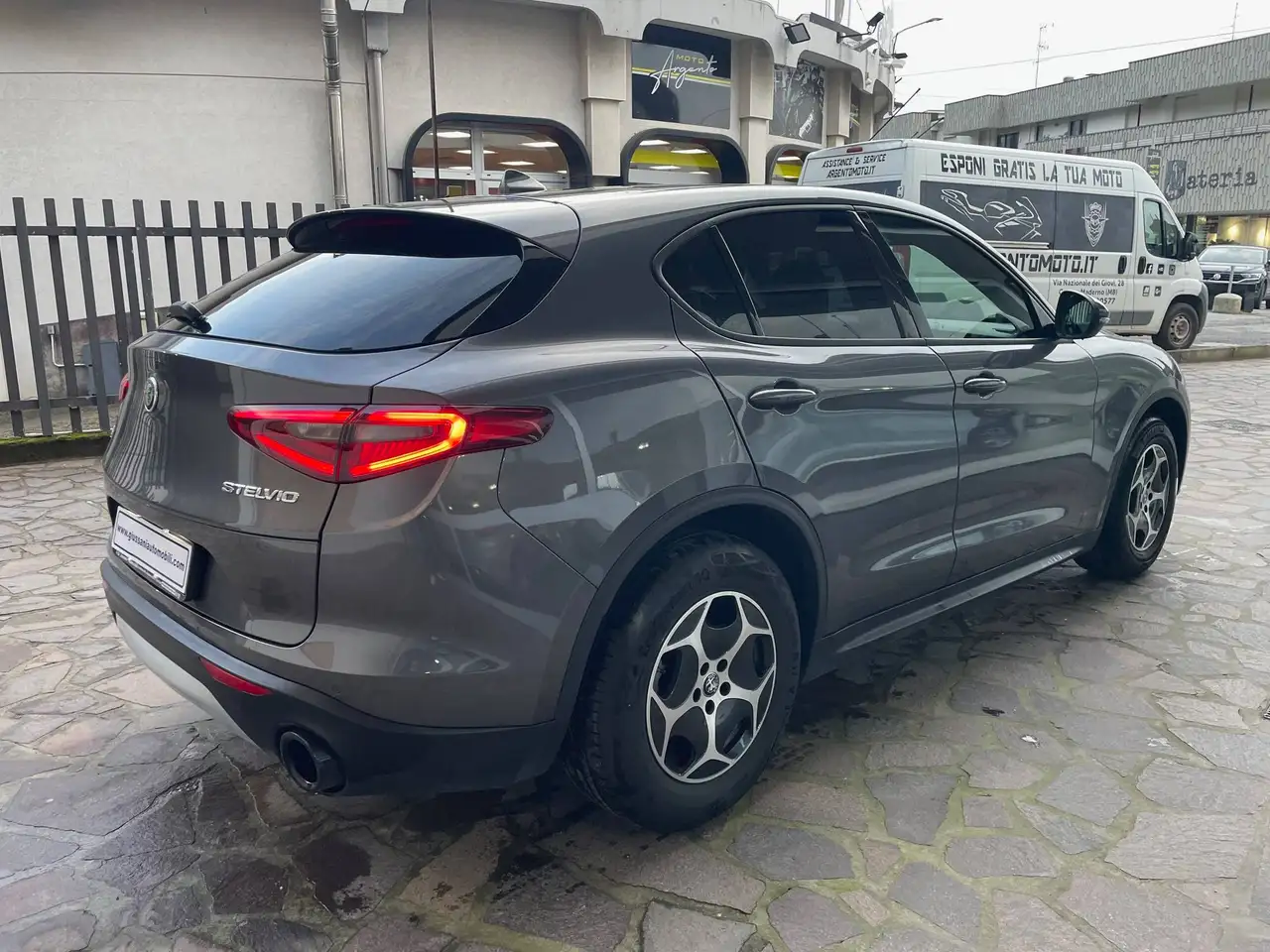 Alfa Romeo Stelvio 2022