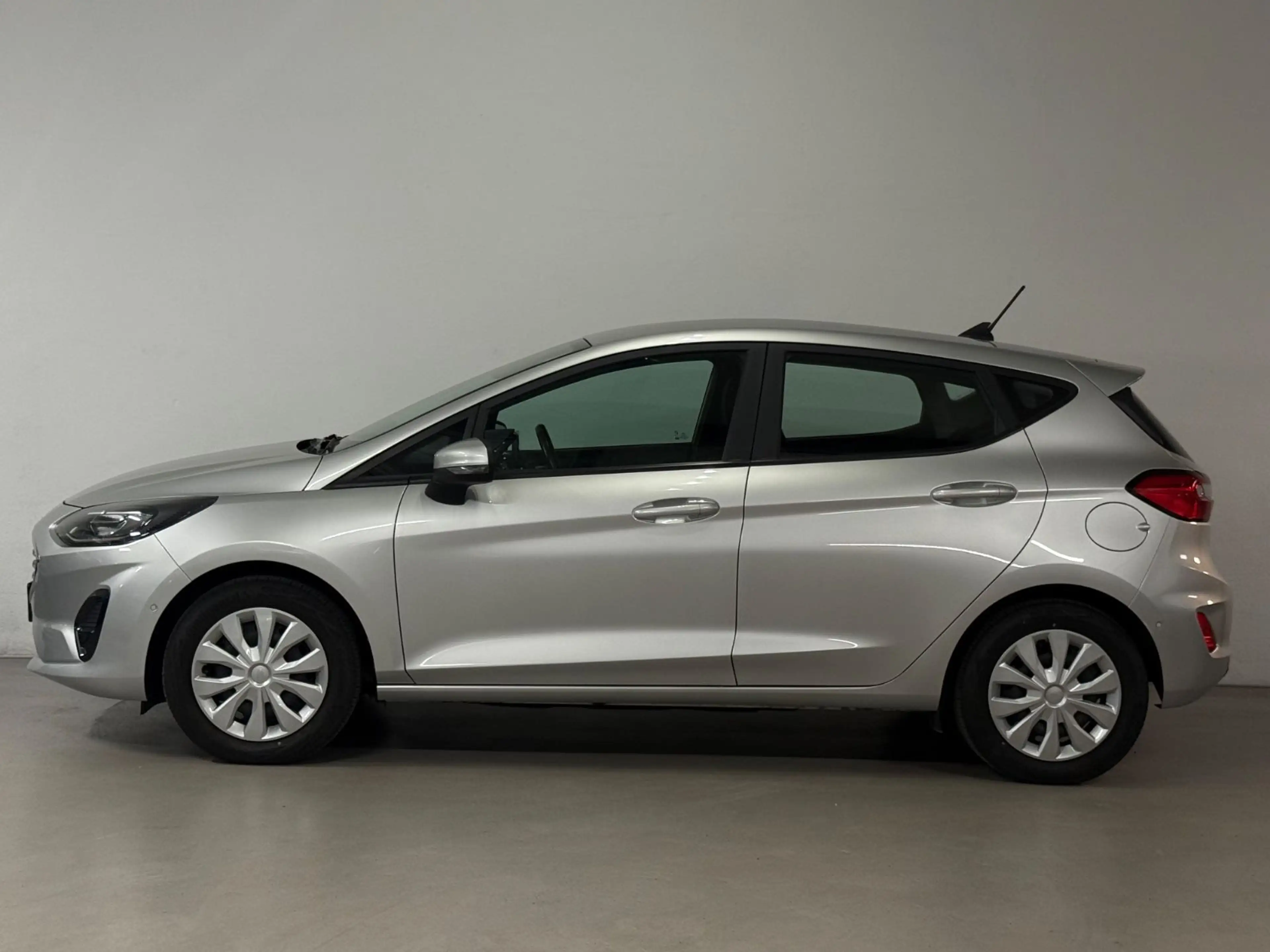 Ford Fiesta Cool & Connect/NAVI/WINTER PAKET/2x PDC — photo 6